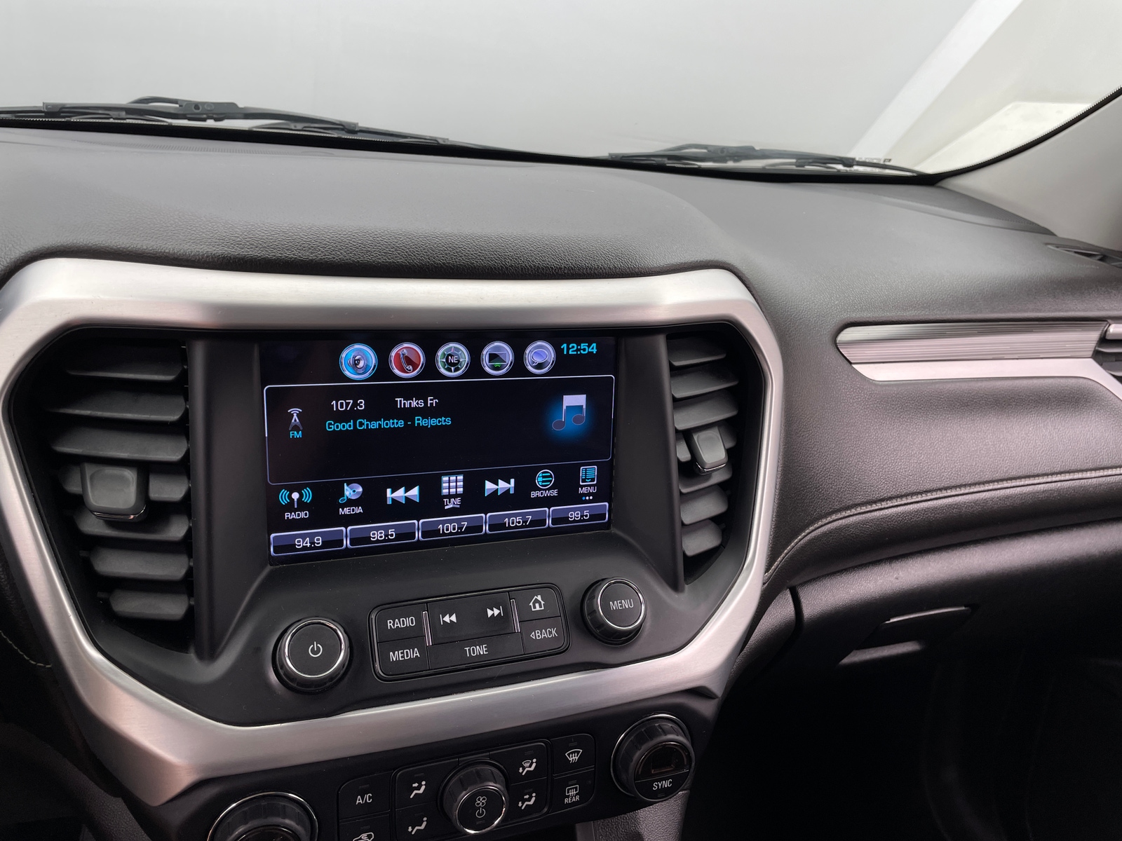 Thumbnail: 2018 GMC Acadia - 3