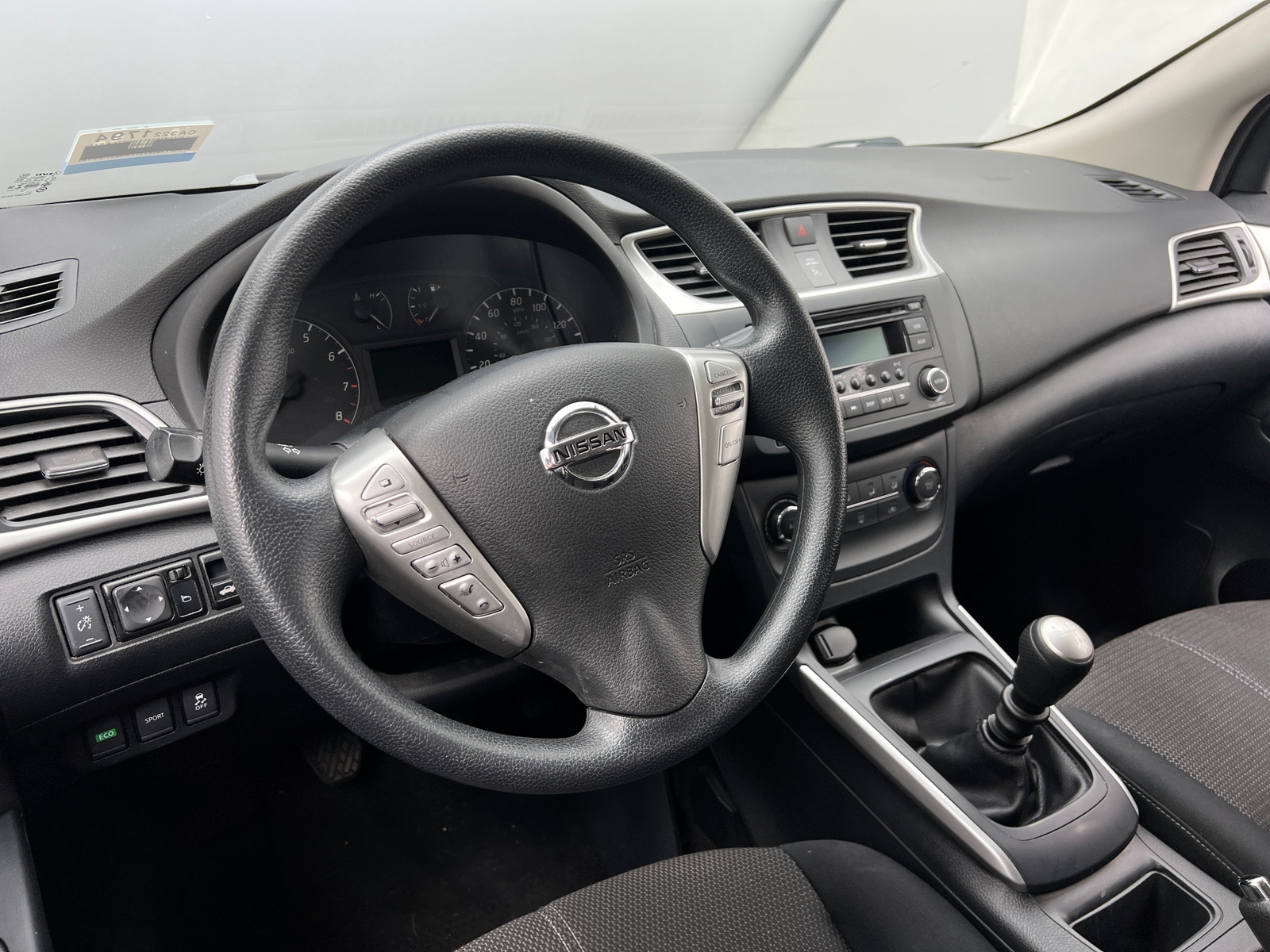 Thumbnail: 2017 Nissan Sentra - 5
