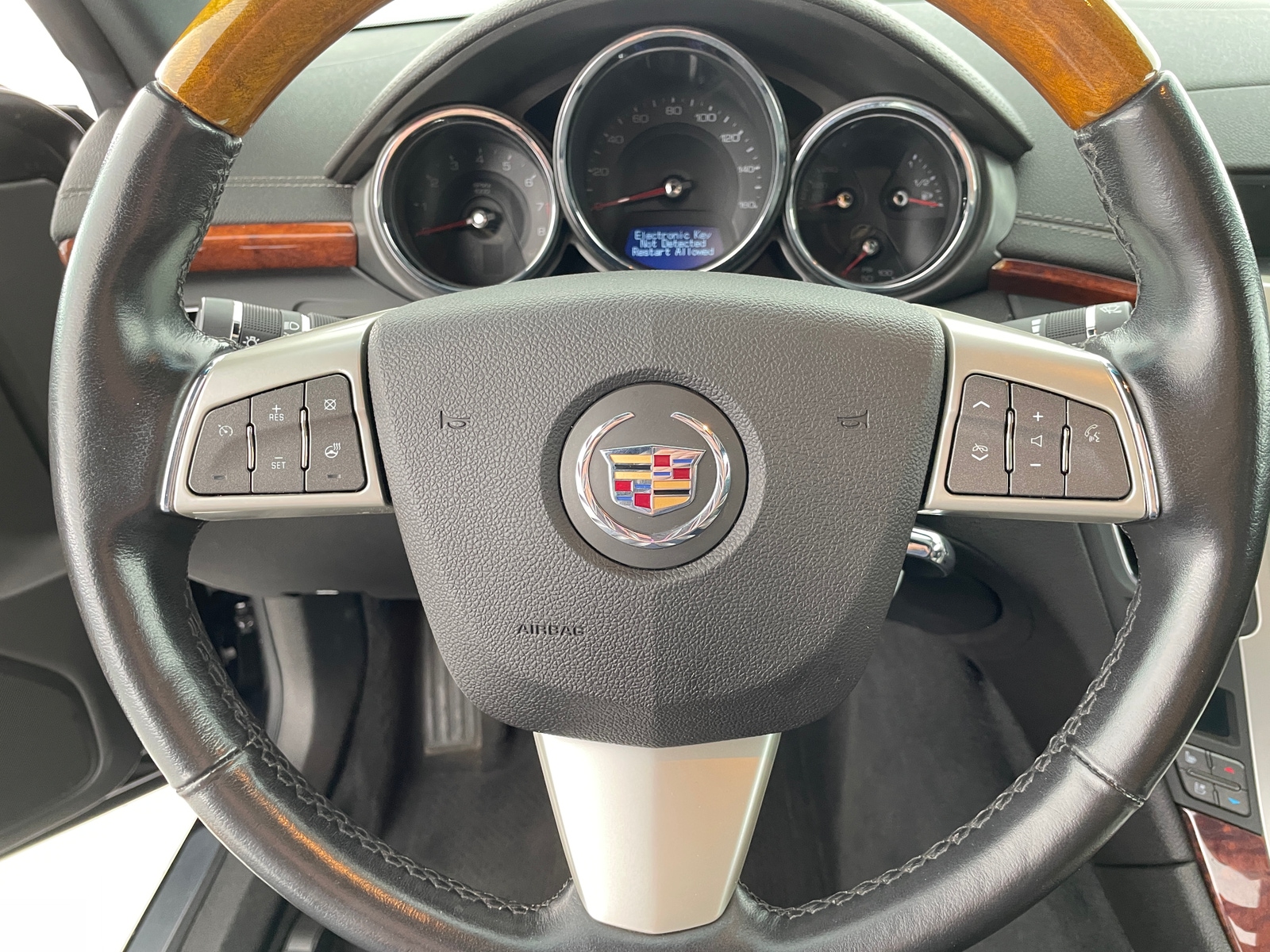 Thumbnail: 2014 Cadillac CTS - 3