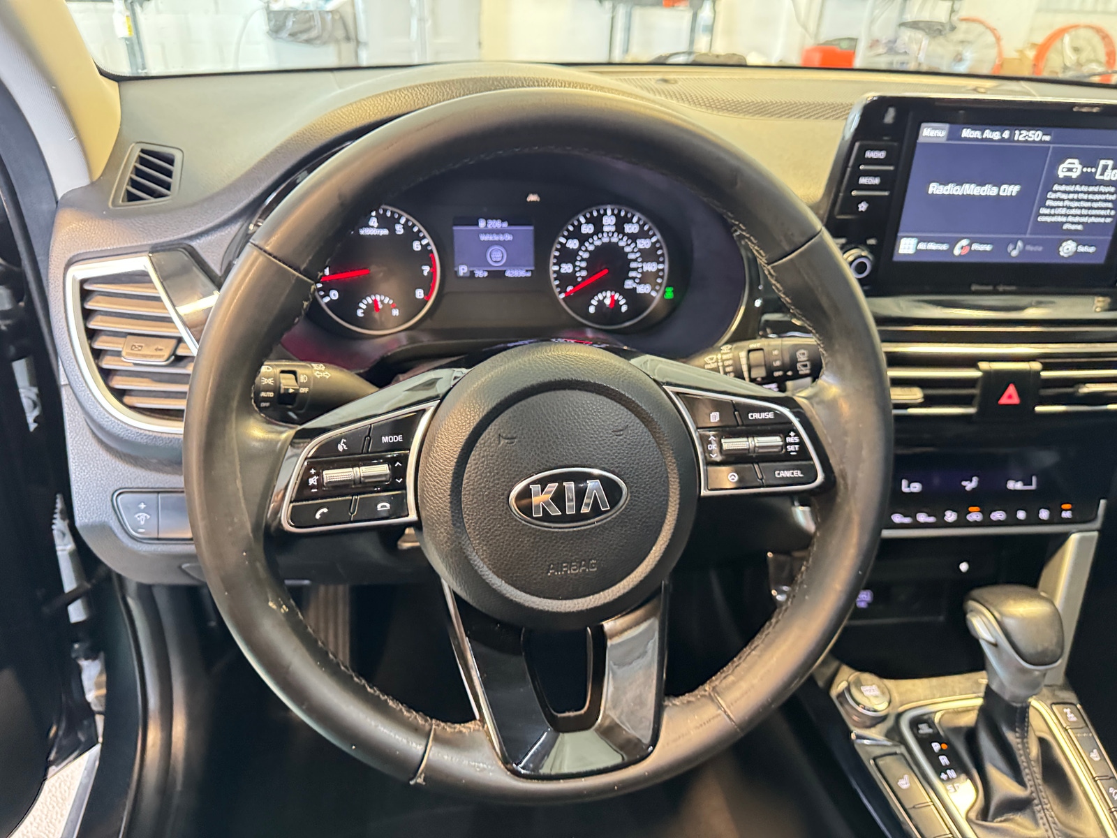 Thumbnail: 2021 Kia Seltos - 4