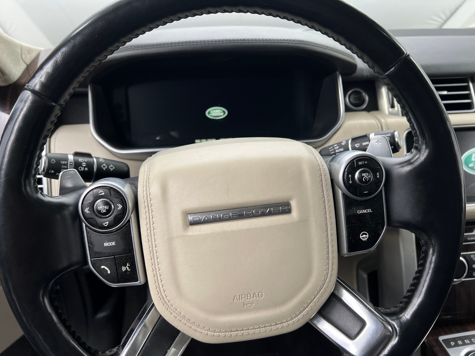 Thumbnail: 2014 Land Rover Range Rover - 4