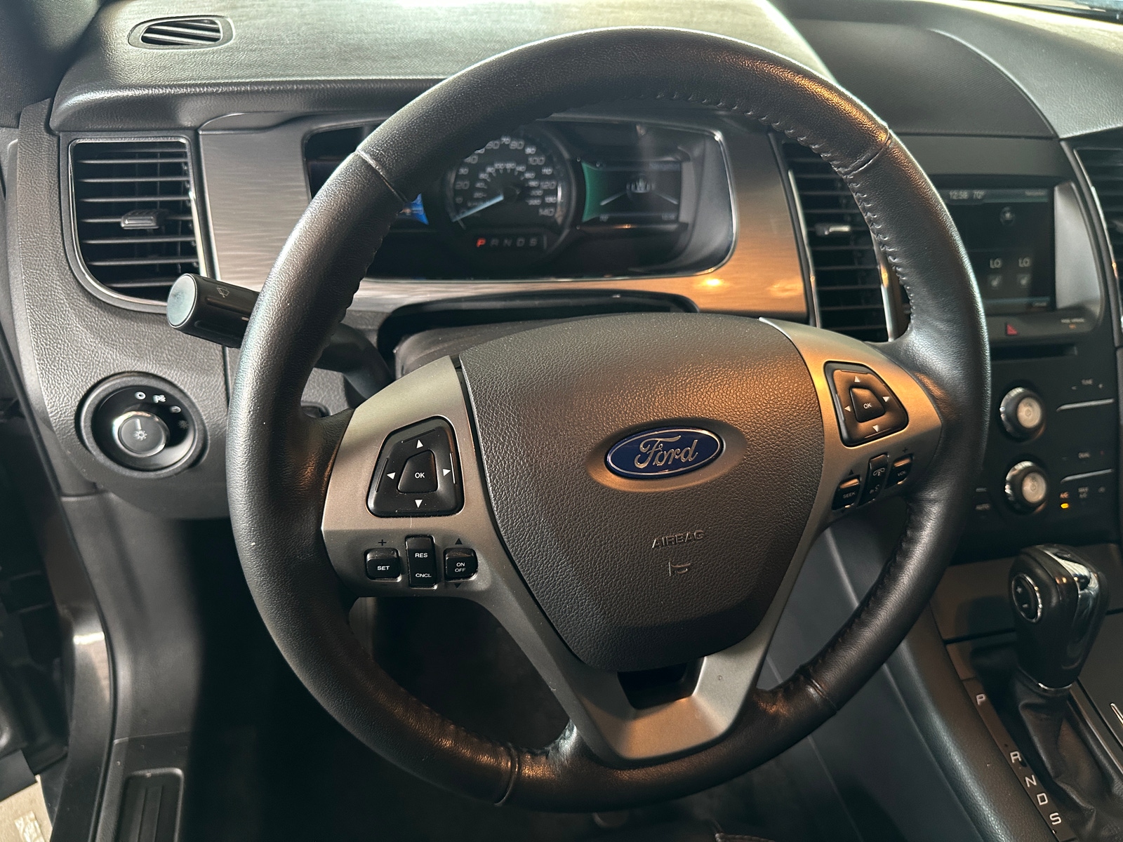 Thumbnail: 2015 Ford Taurus - 4