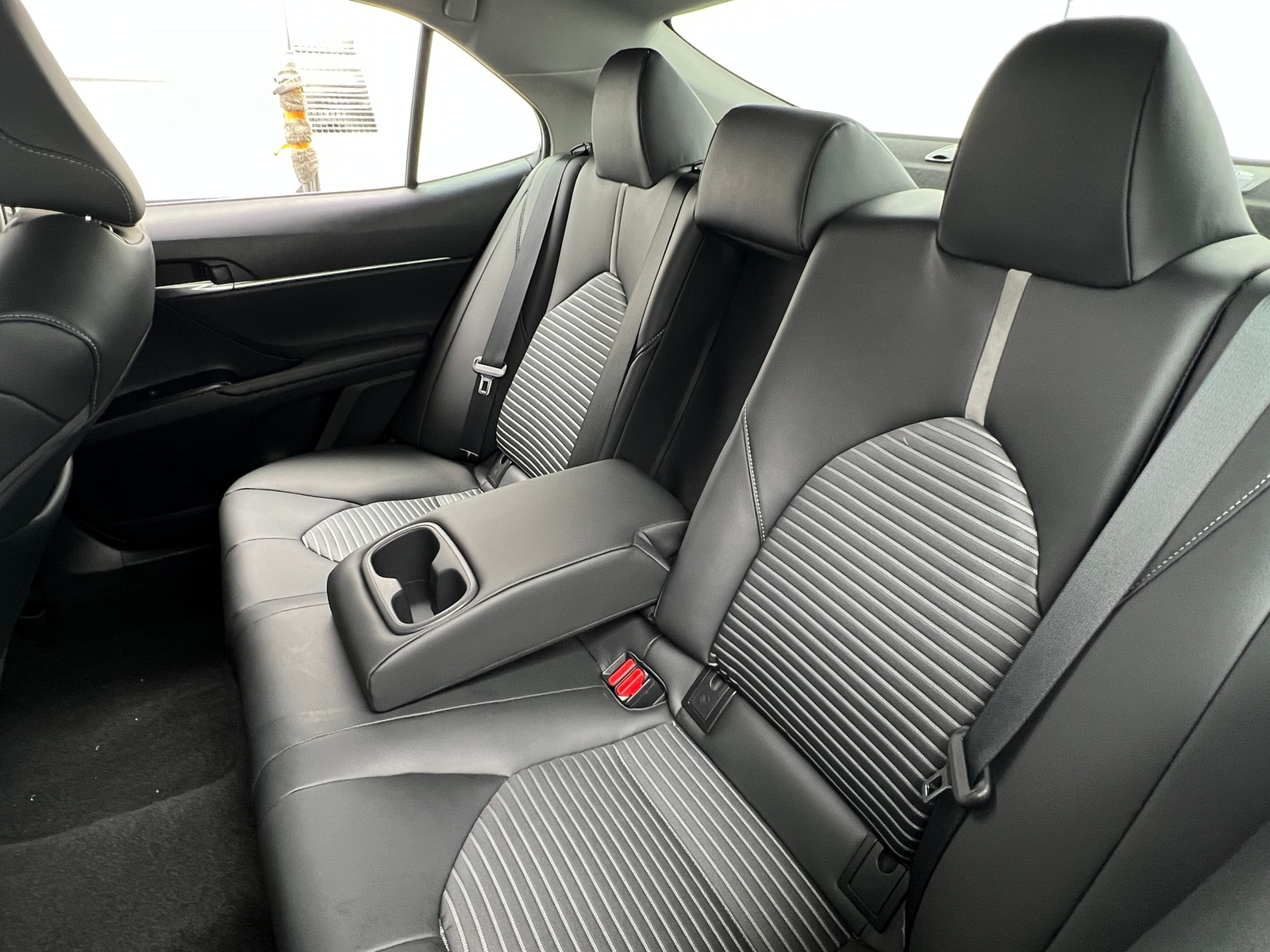 Thumbnail: 2018 Toyota Camry - 6