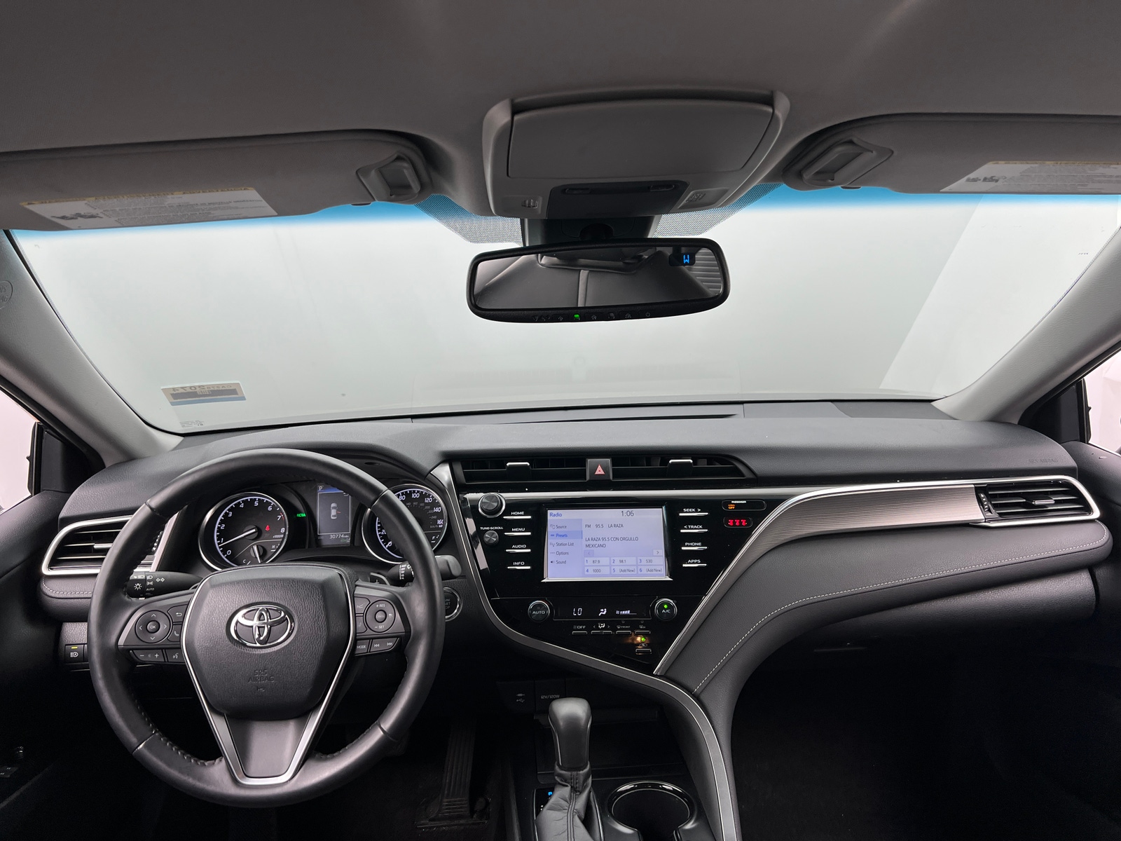 Thumbnail: 2018 Toyota Camry - 3
