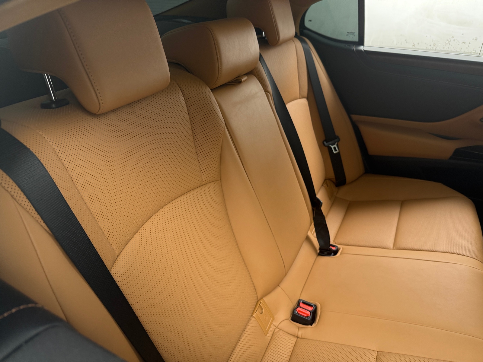 Thumbnail: 2023 Lexus ES - 5