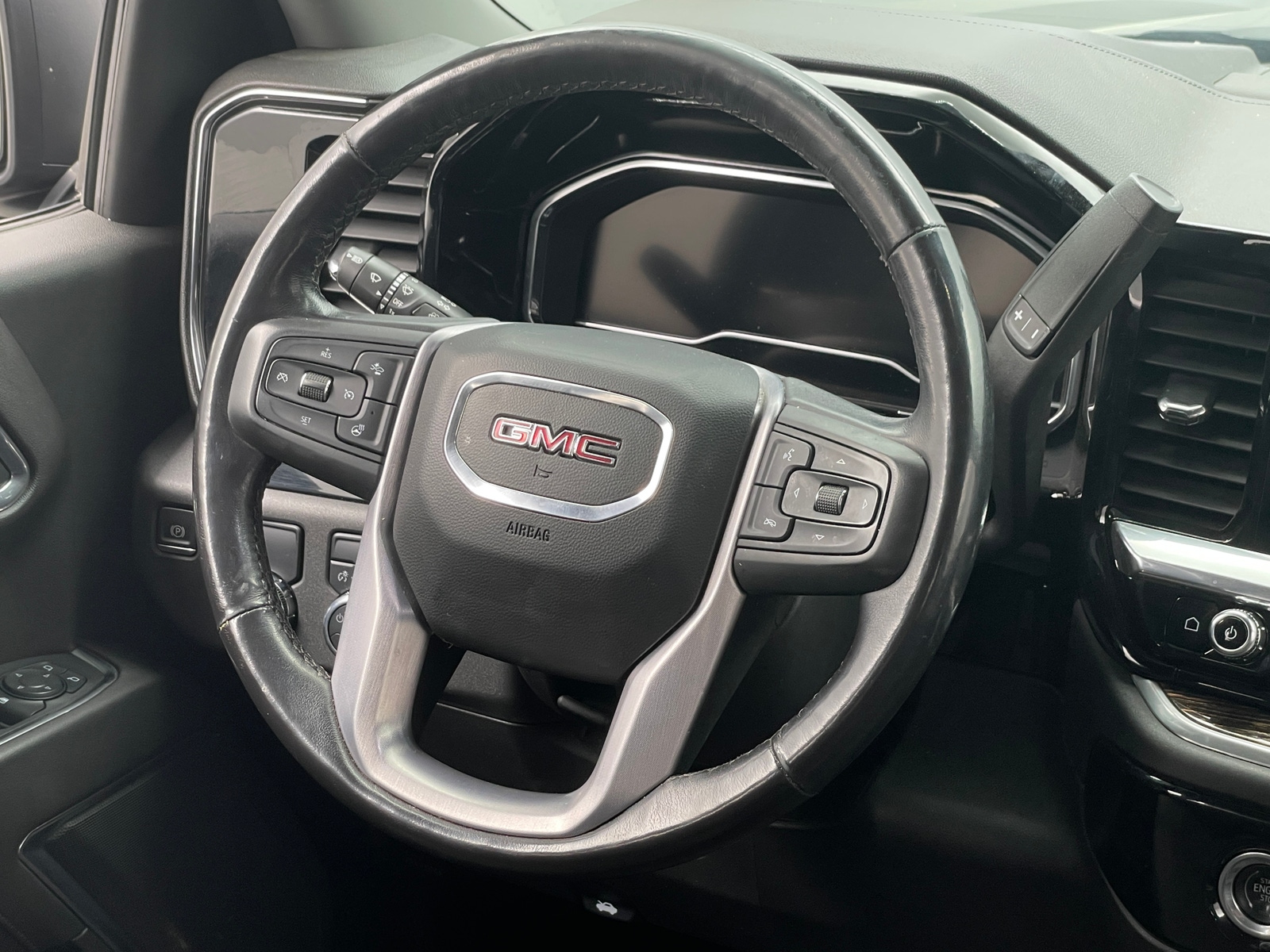 Thumbnail: 2022 GMC Sierra 1500 - 5