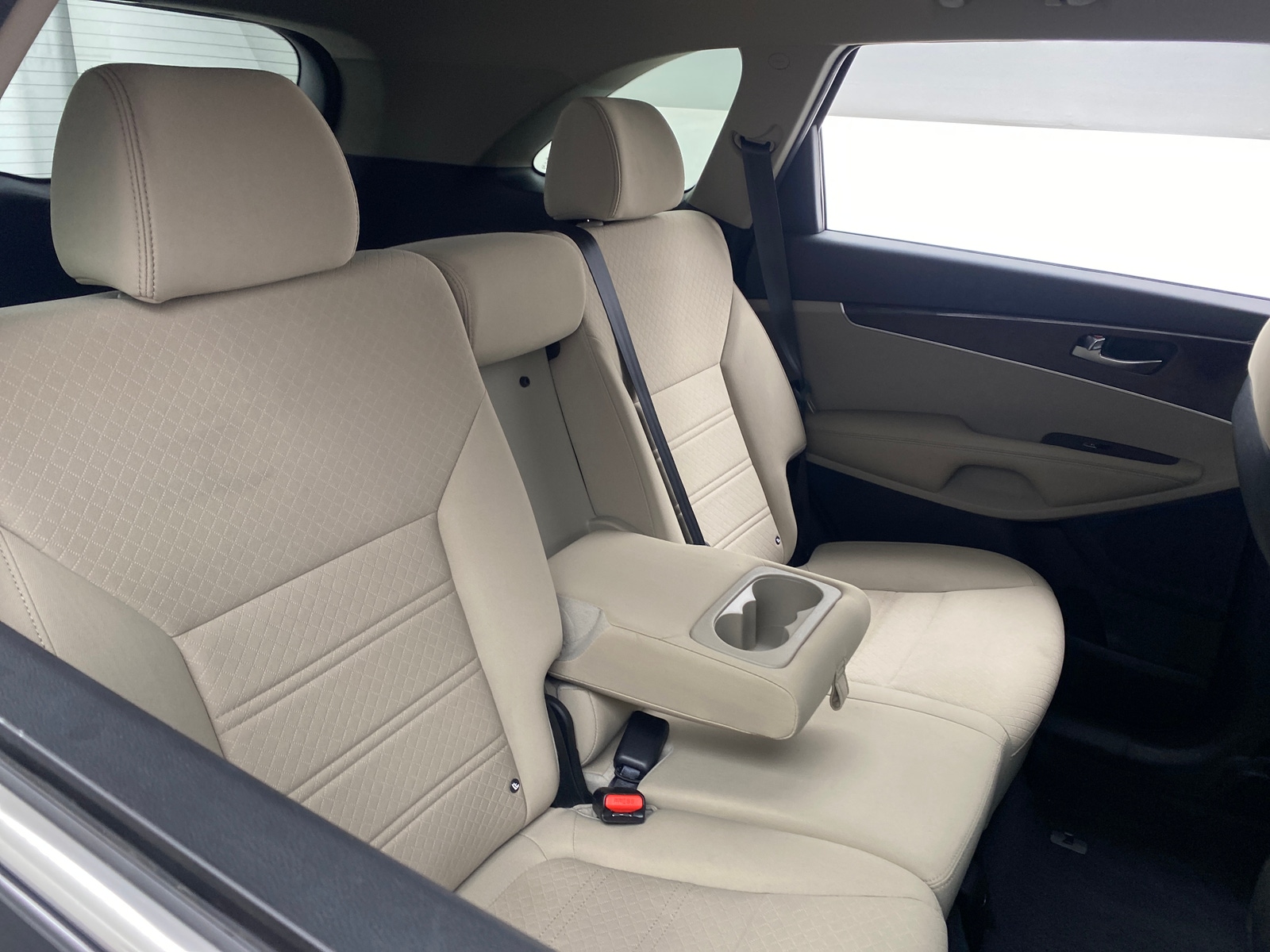 Thumbnail: 2018 Kia Sorento - 6