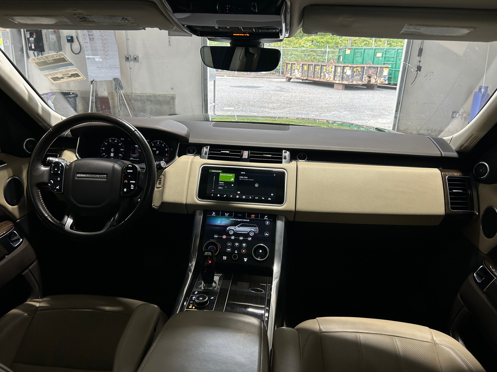 Thumbnail: 2018 Land Rover Range Rover Sport - 2