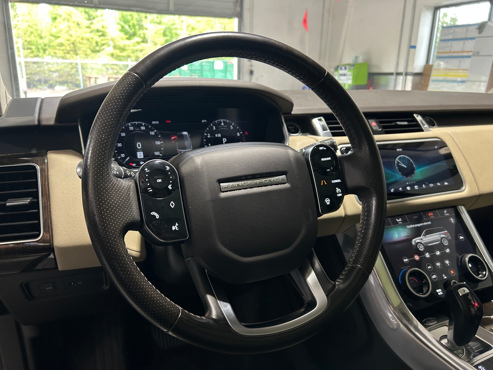 Thumbnail: 2018 Land Rover Range Rover Sport - 4