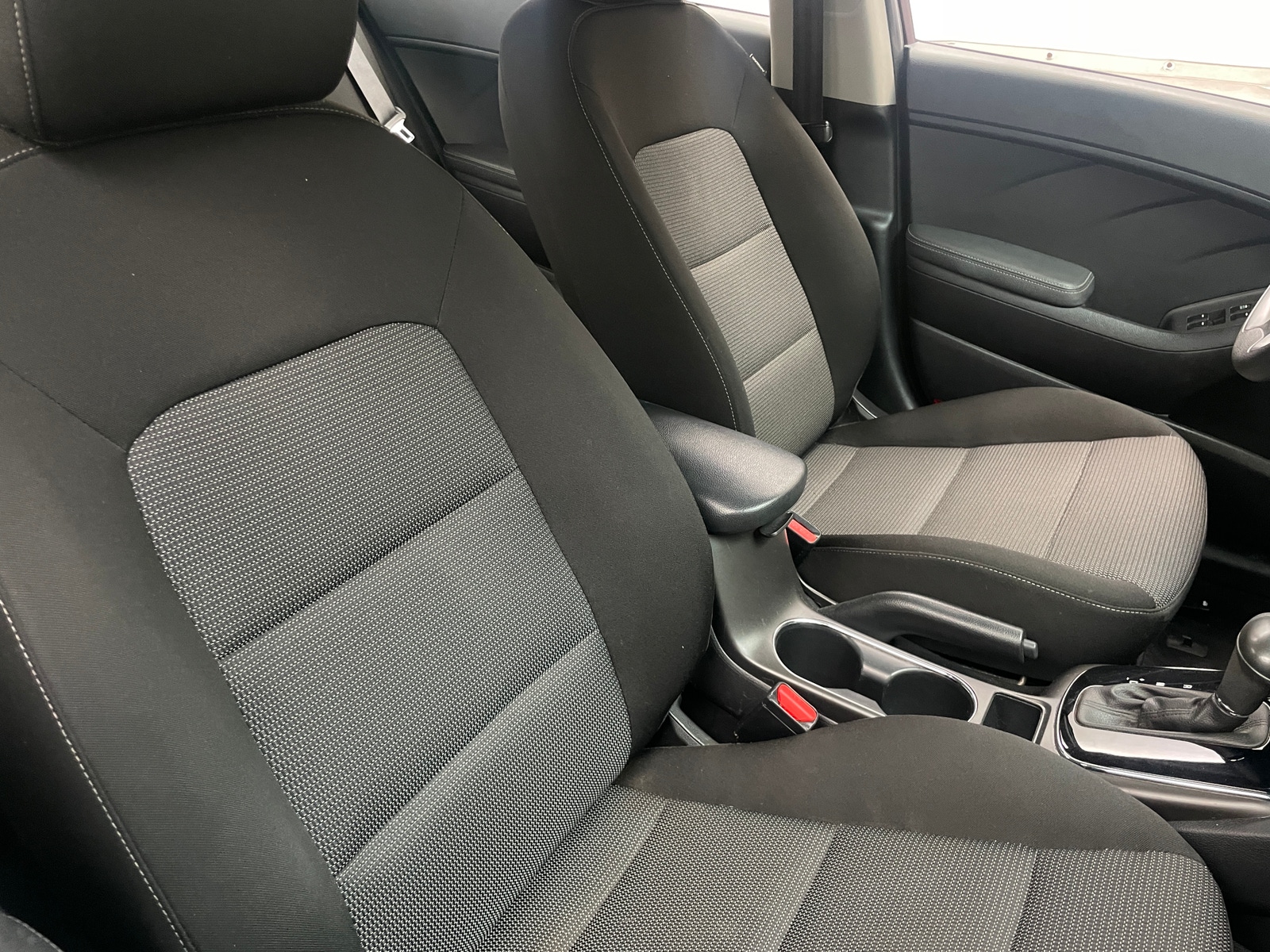 Thumbnail: 2018 Kia Forte - 2