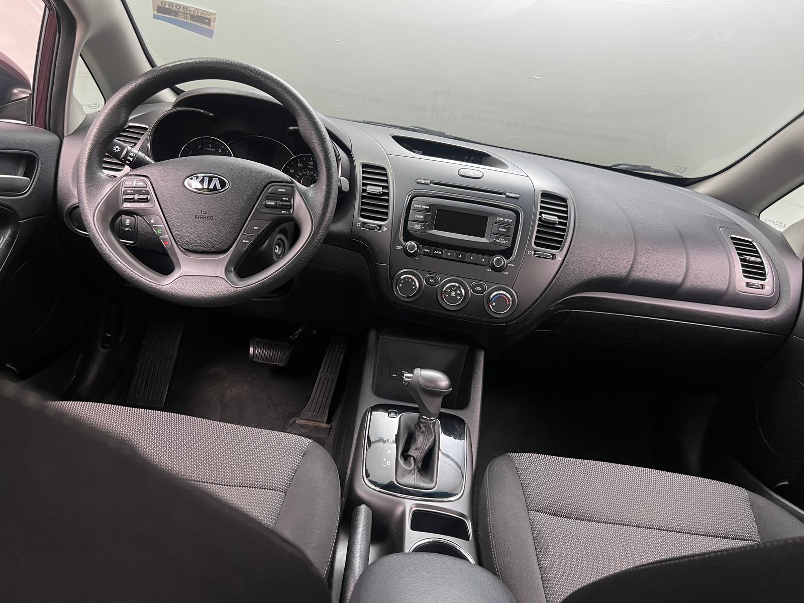 Thumbnail: 2018 Kia Forte - 3