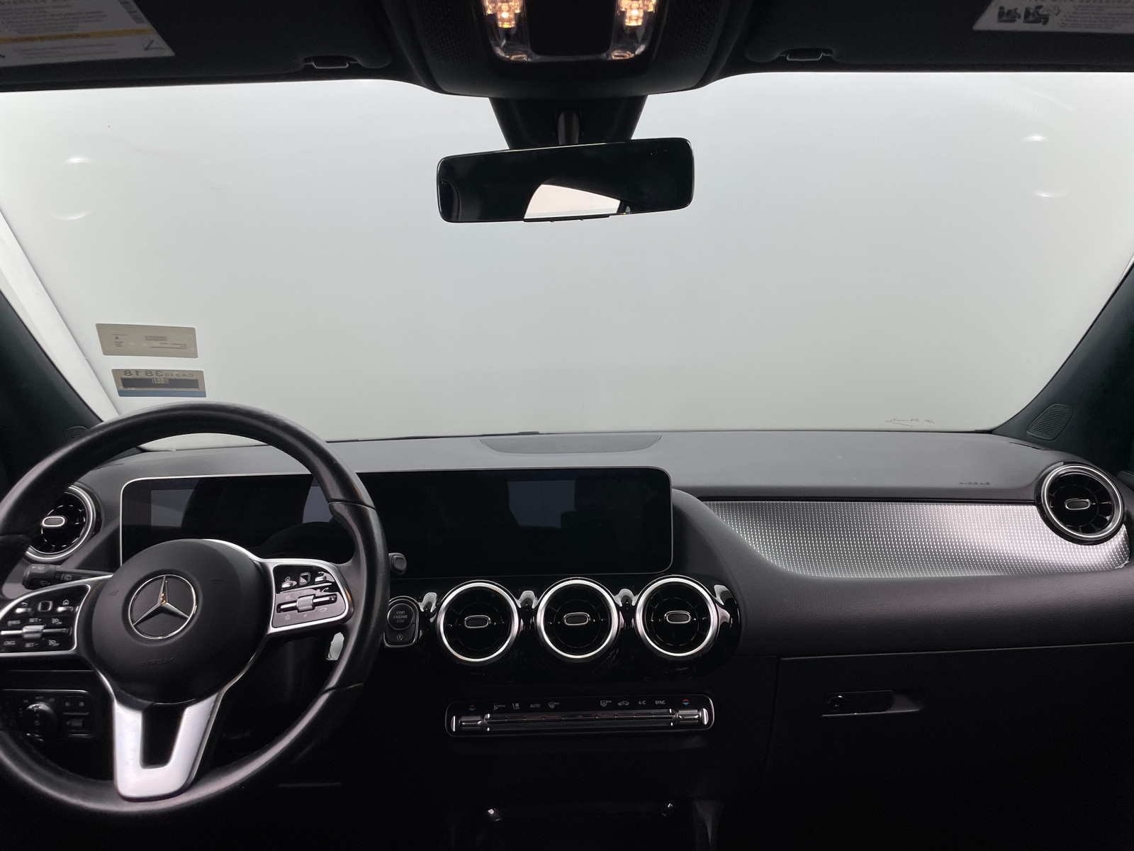 Thumbnail: 2021 Mercedes-Benz GLA - 2