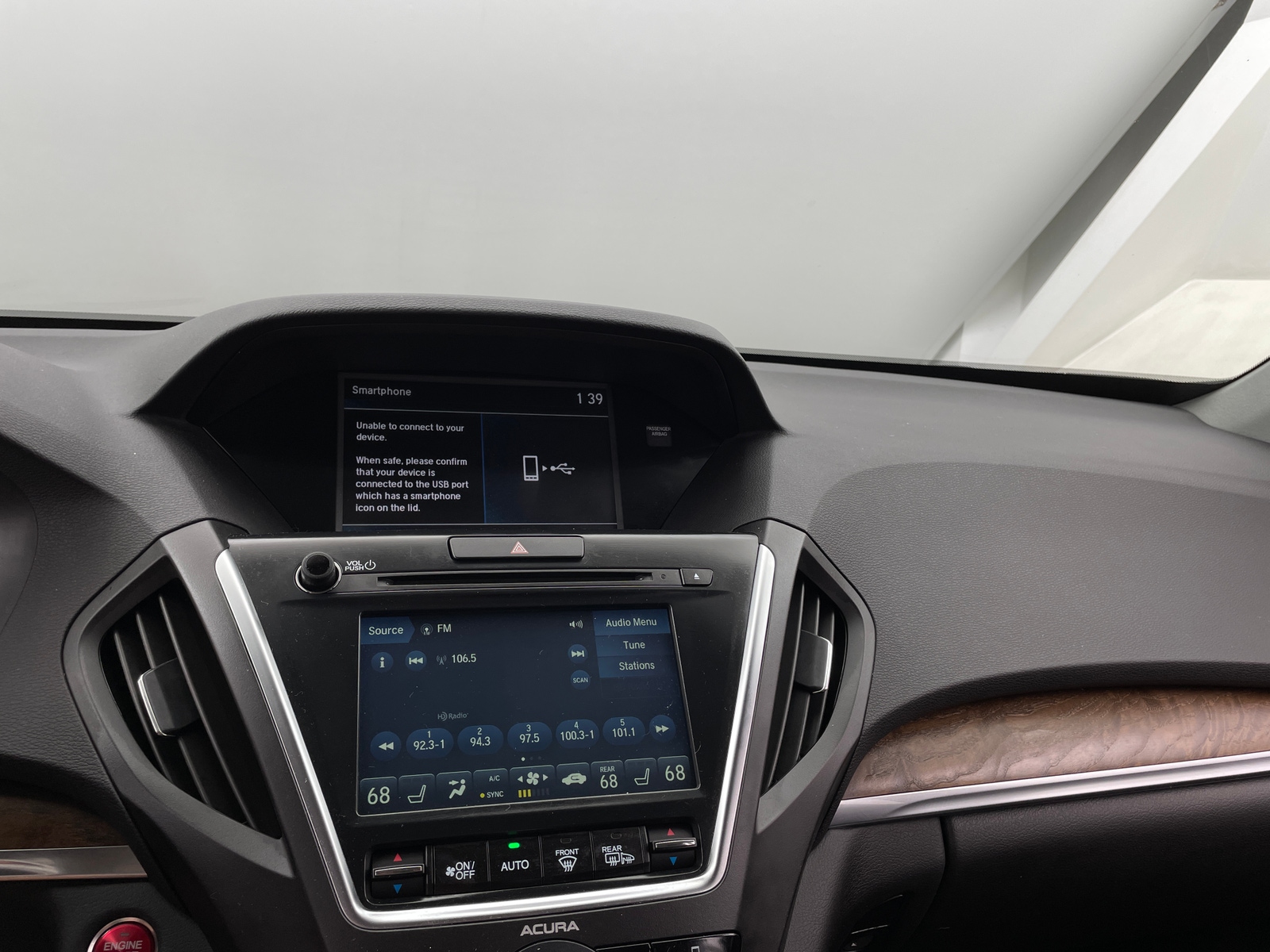 Thumbnail: 2020 Acura MDX - 3
