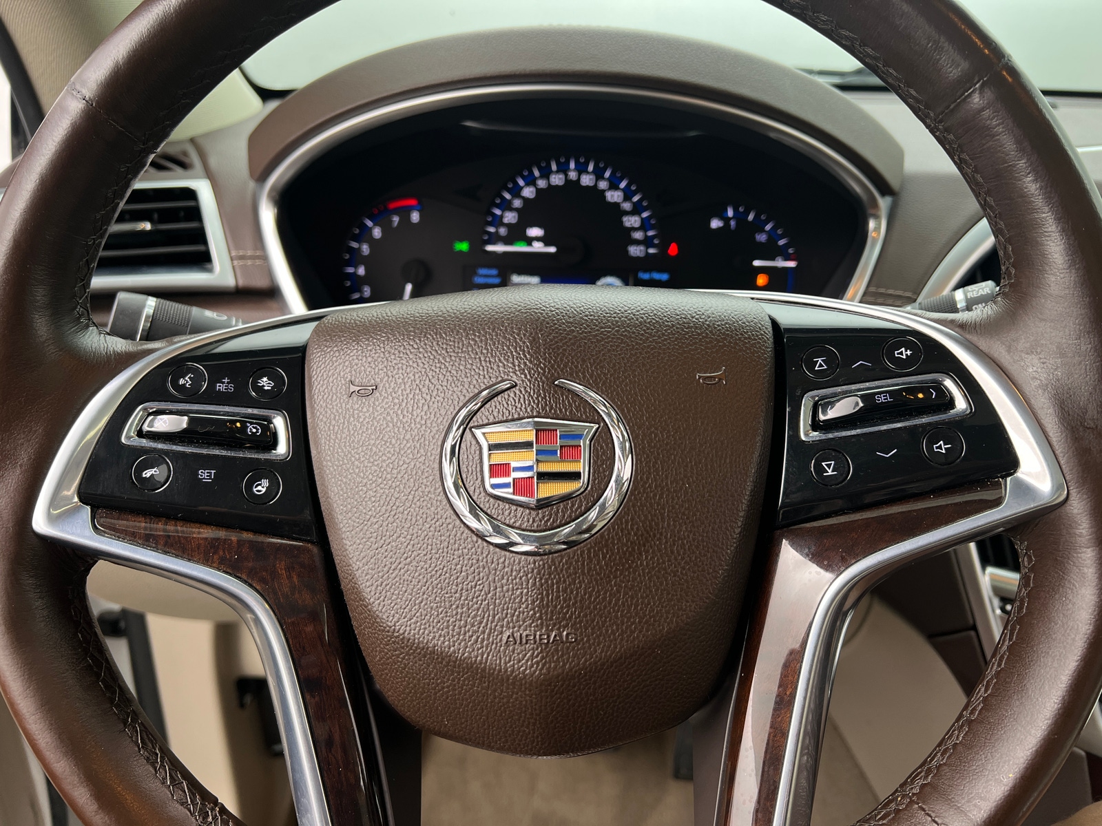 Thumbnail: 2016 Cadillac SRX - 4