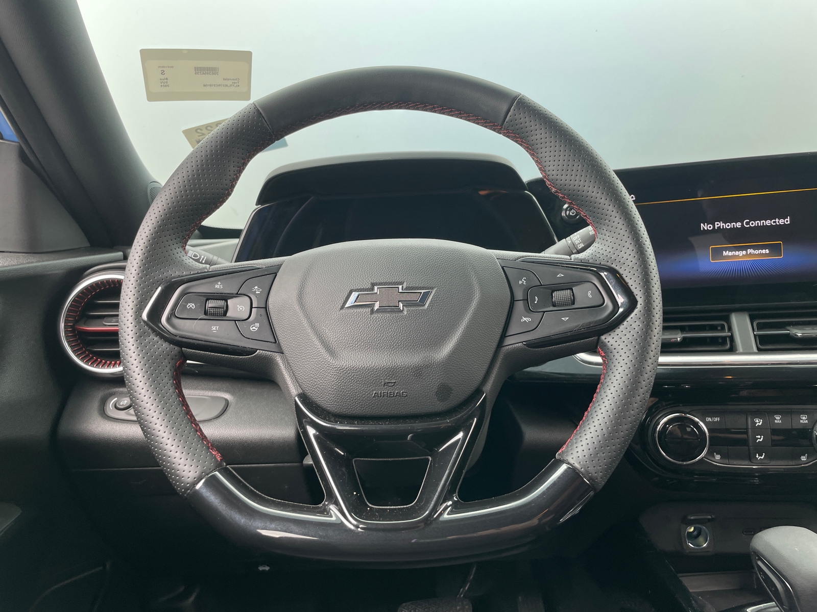 Thumbnail: 2024 Chevrolet Trax - 4