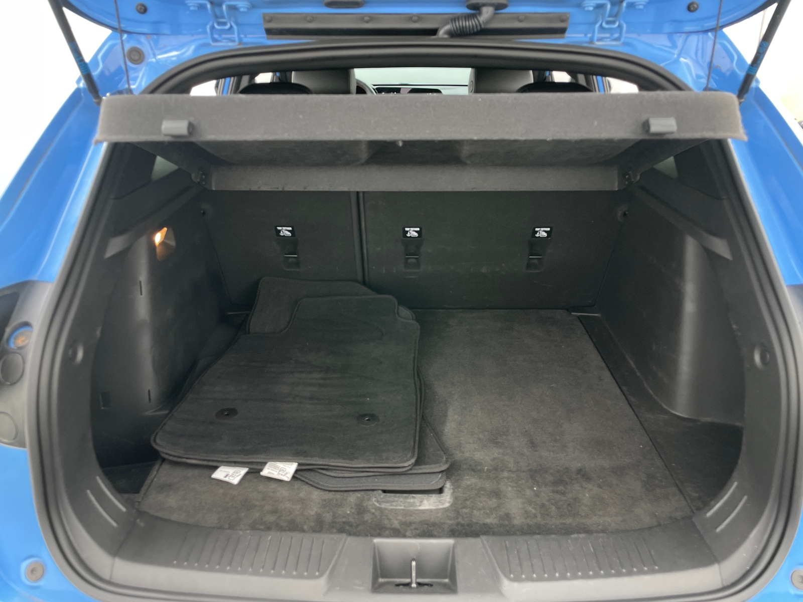 Thumbnail: 2024 Chevrolet Trax - 6