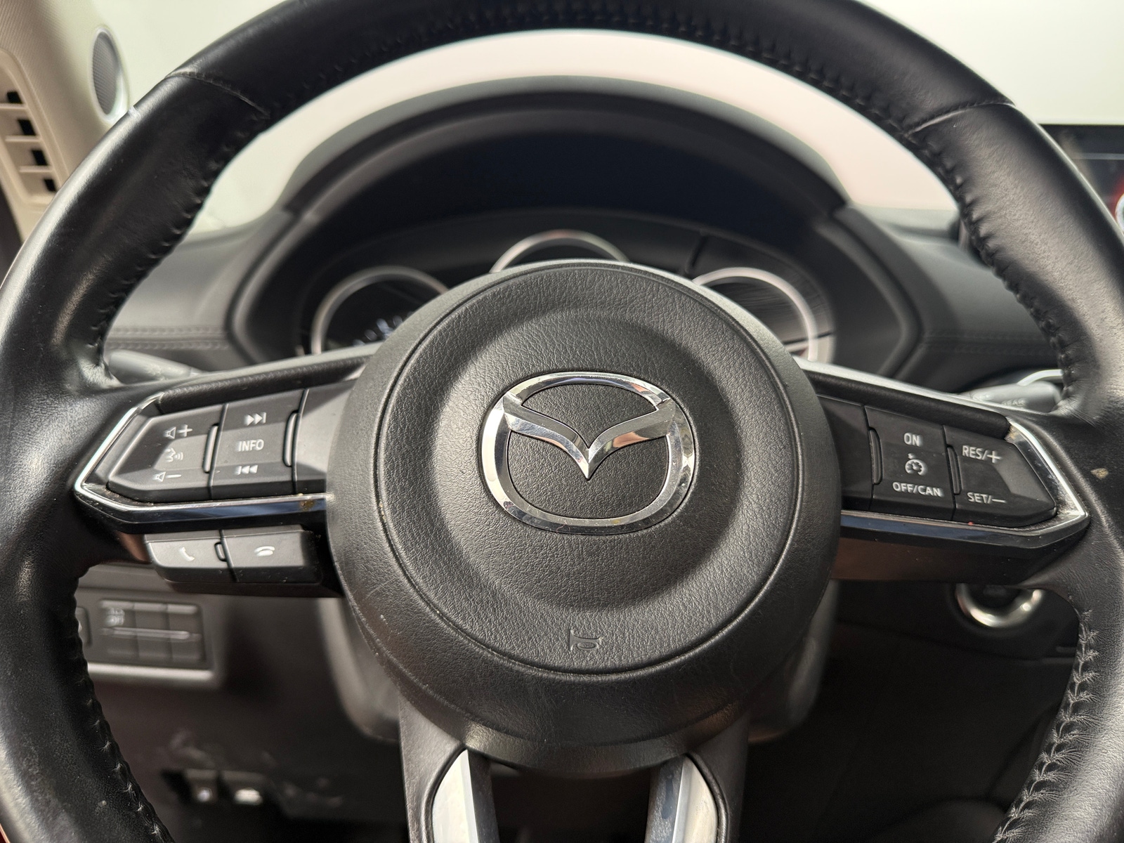 Thumbnail: 2017 Mazda CX-5 - 4