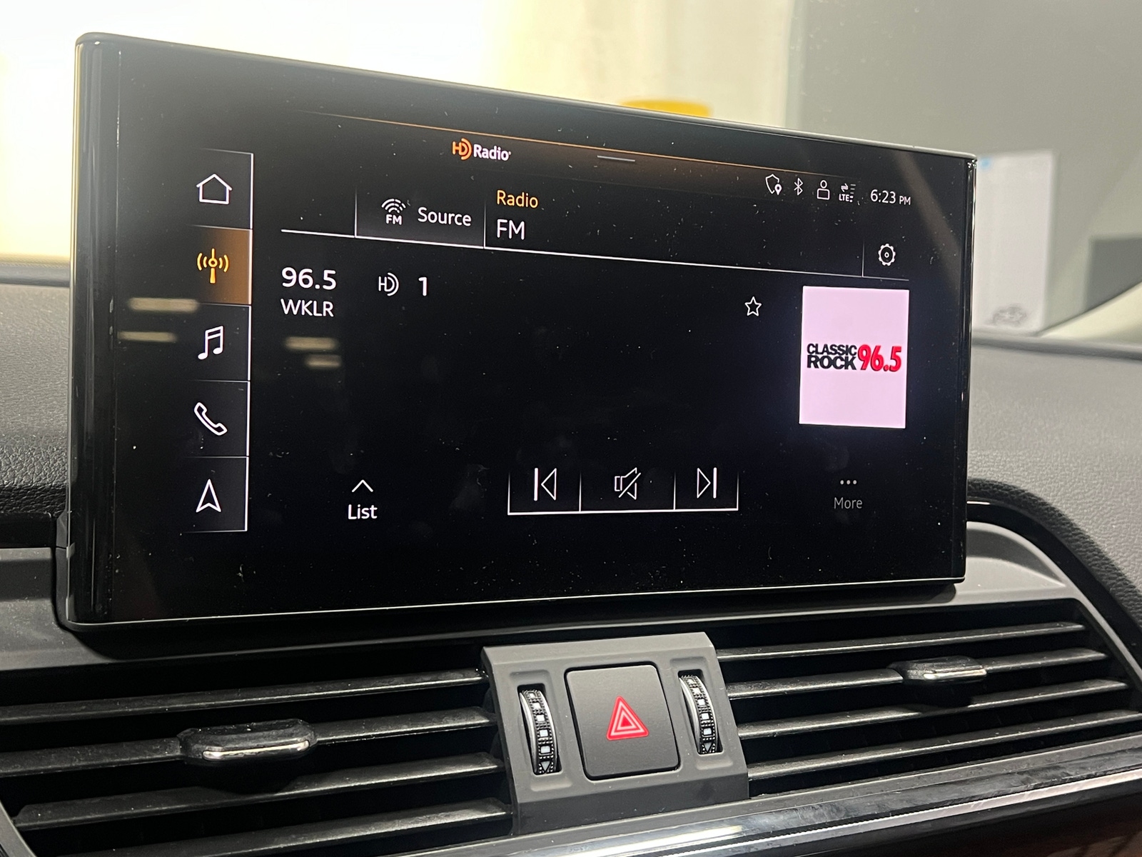 Thumbnail: 2022 Audi Q5 - 3