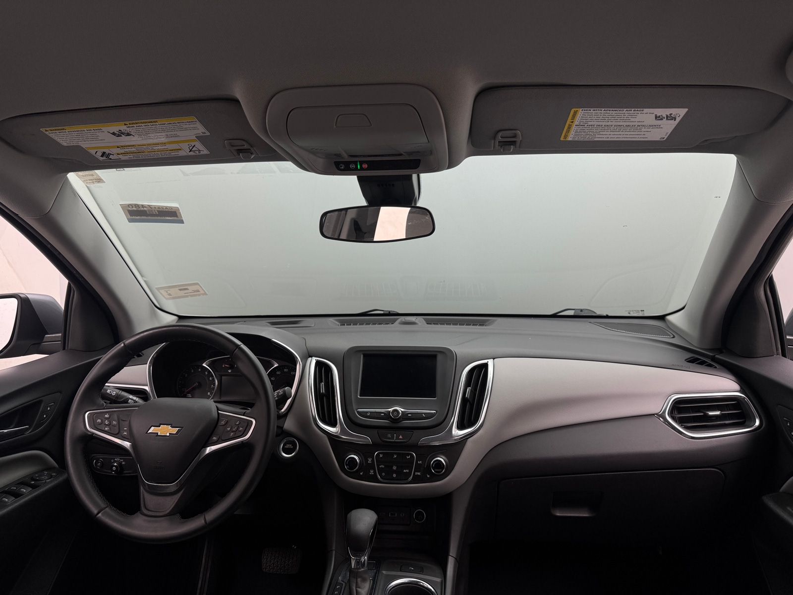 Thumbnail: 2023 Chevrolet Equinox - 3