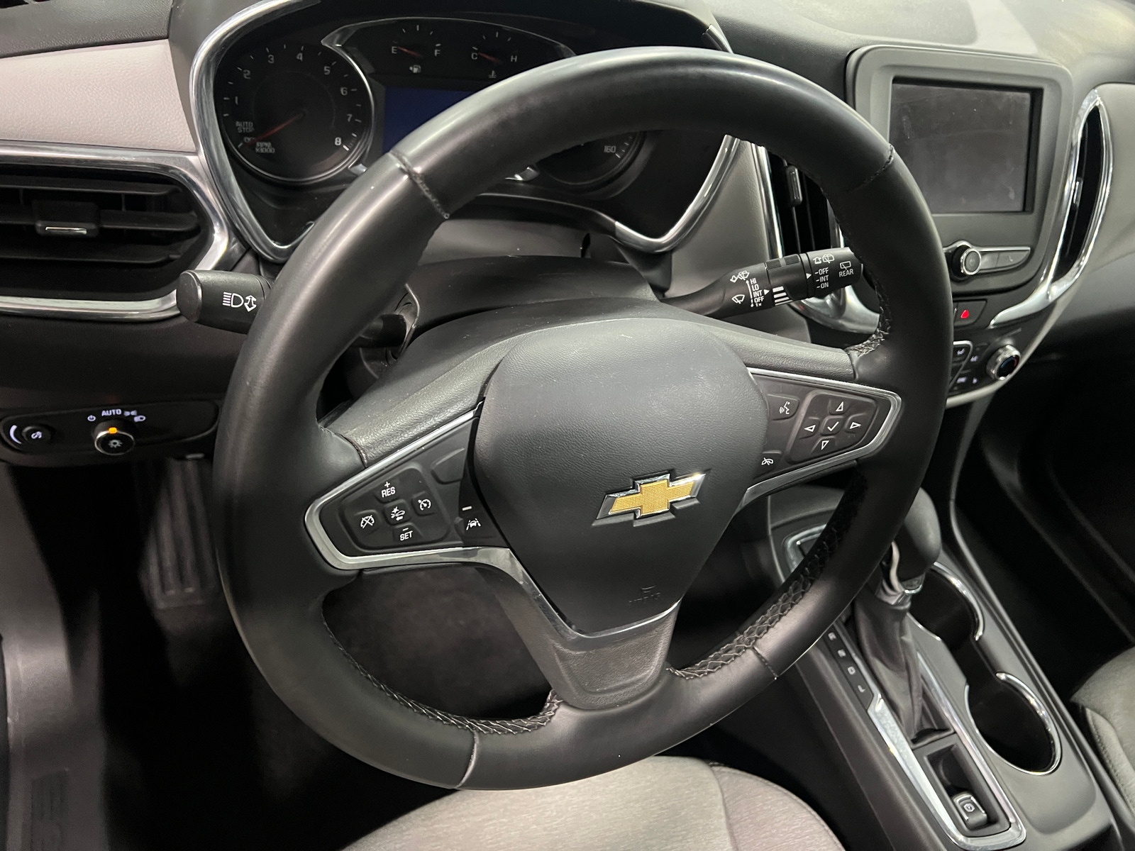 Thumbnail: 2023 Chevrolet Equinox - 5