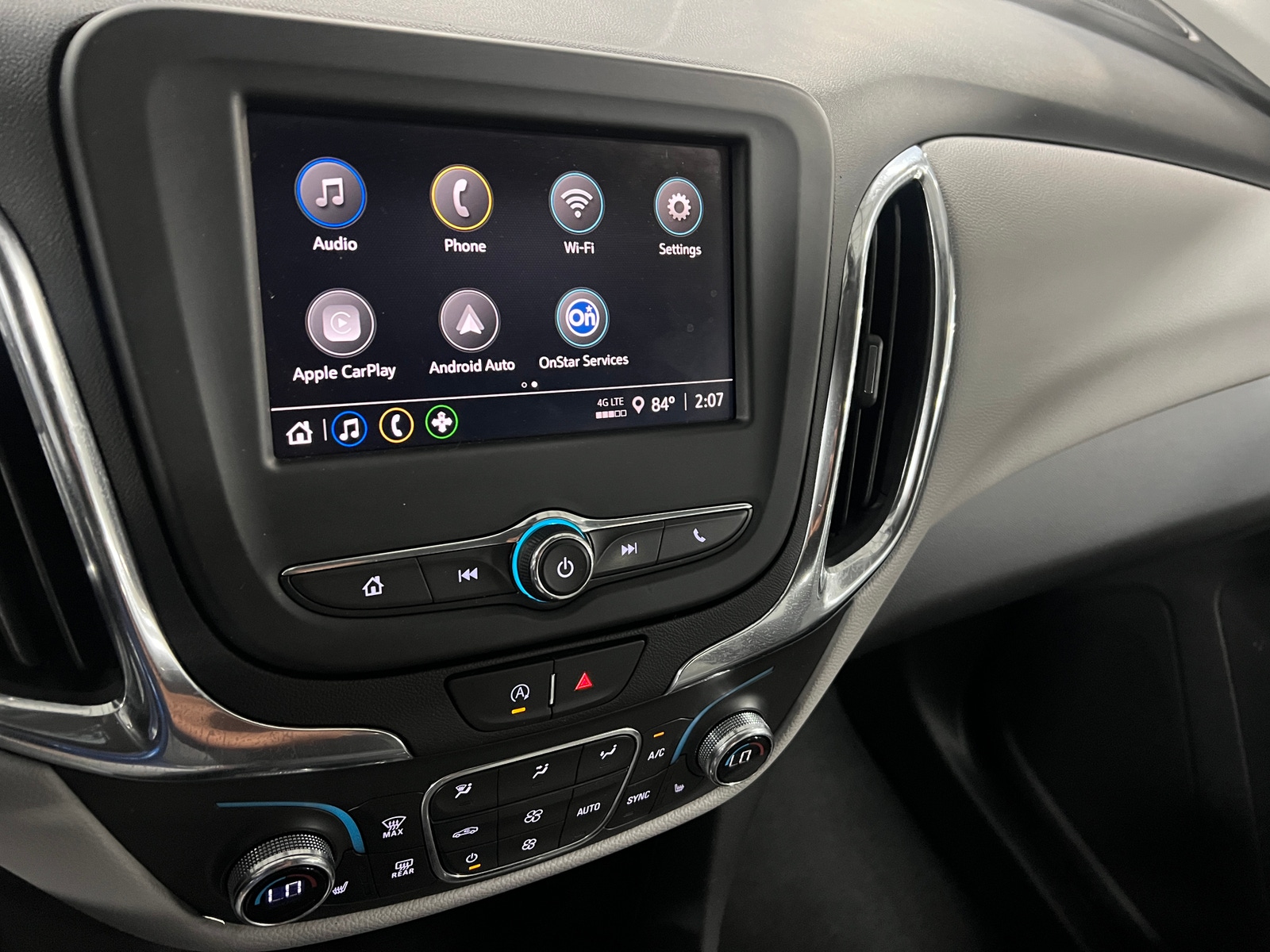 Thumbnail: 2023 Chevrolet Equinox - 4
