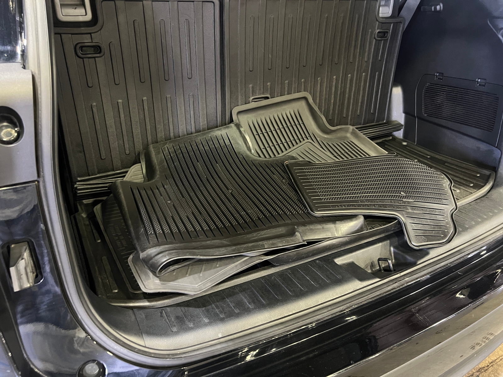 Thumbnail: 2021 Toyota Highlander - 6