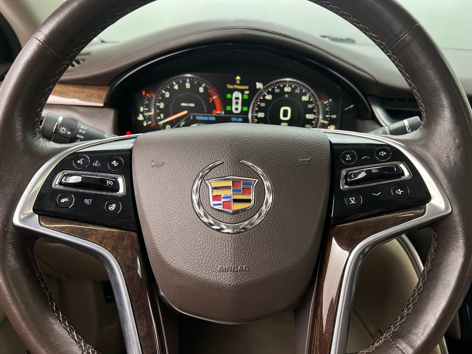 Thumbnail: 2015 Cadillac XTS - 4