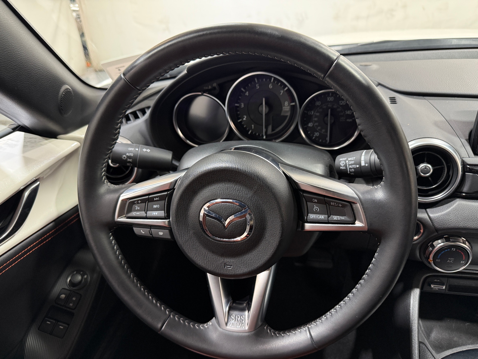 Thumbnail: 2023 Mazda MX-5 Miata - 5