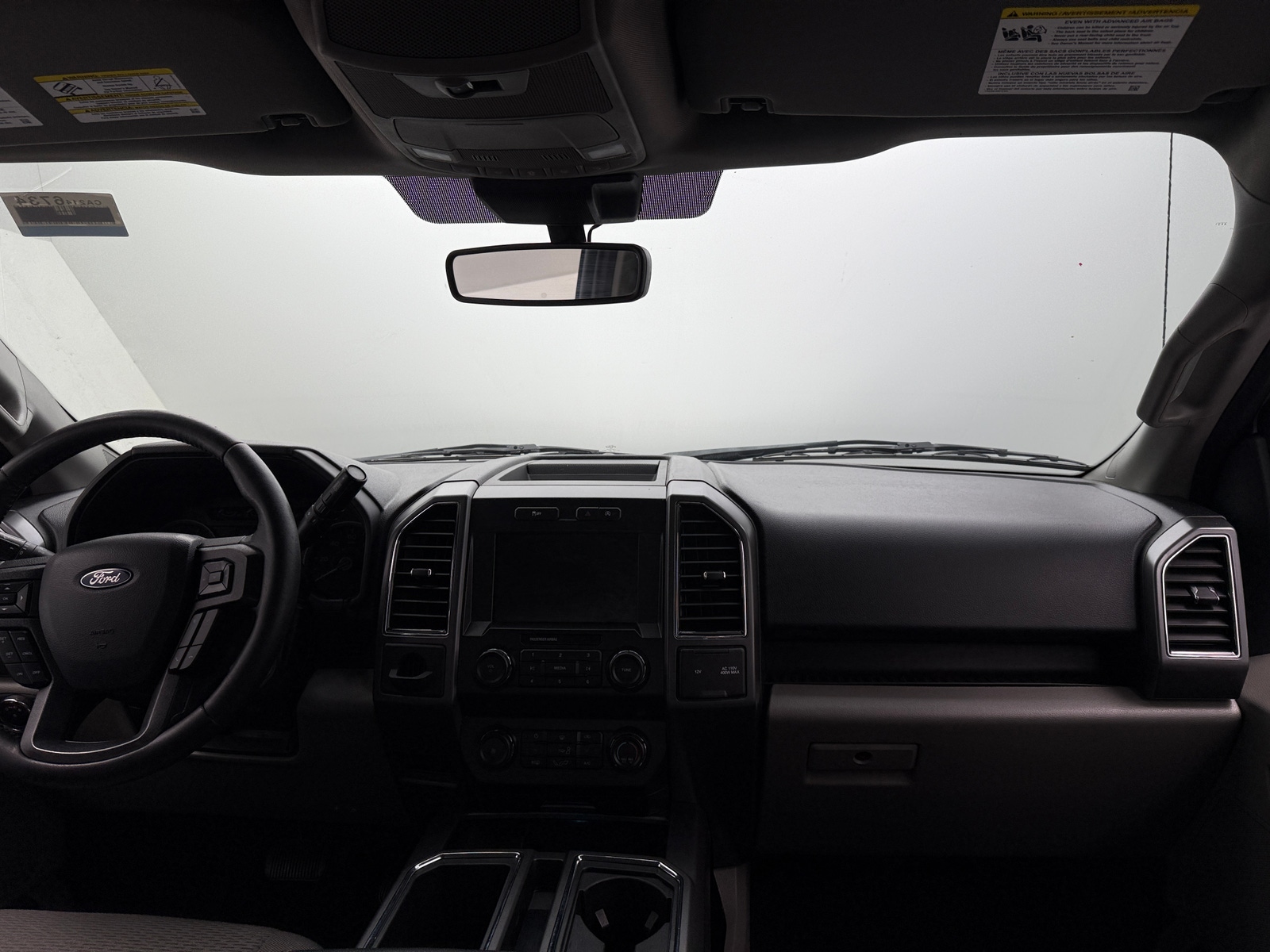 Thumbnail: 2019 Ford Econoline - 3