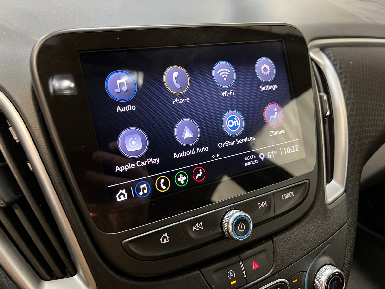 Thumbnail: 2024 Chevrolet Malibu - 4