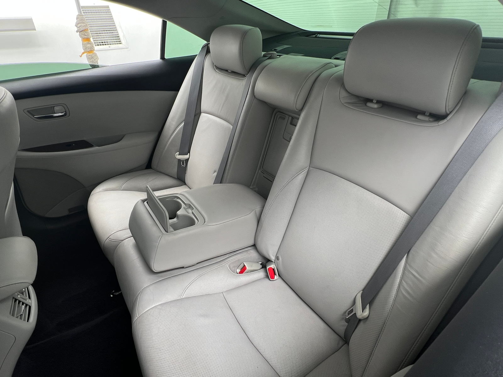 Thumbnail: 2011 Lexus ES - 4