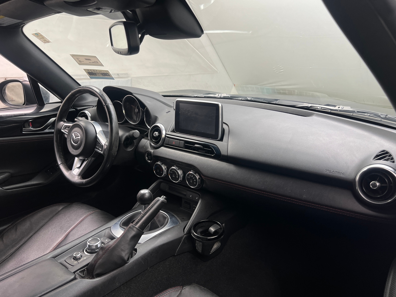 Thumbnail: 2016 Mazda MX-5 Miata - 2