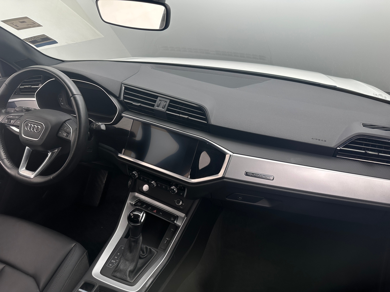 Thumbnail: 2020 Audi Q3 - 3