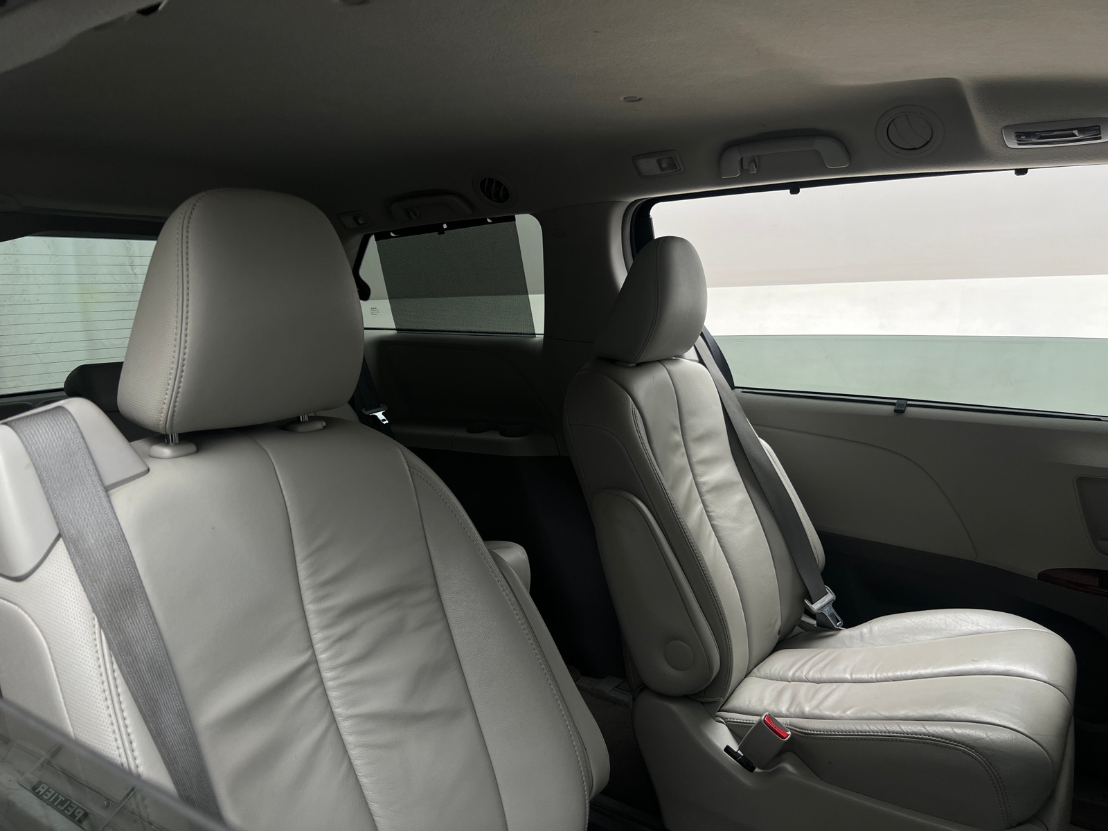 Thumbnail: 2014 Toyota Sienna - 5