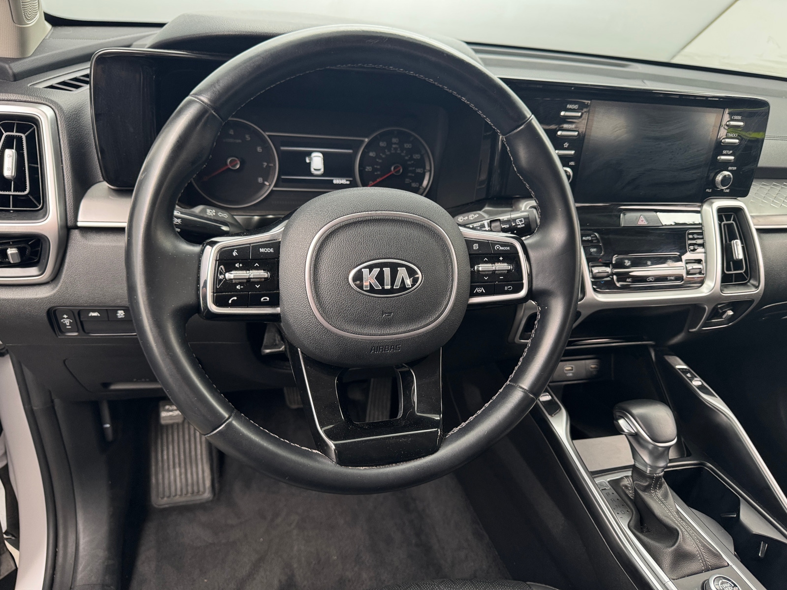 Thumbnail: 2021 Kia Sorento - 4