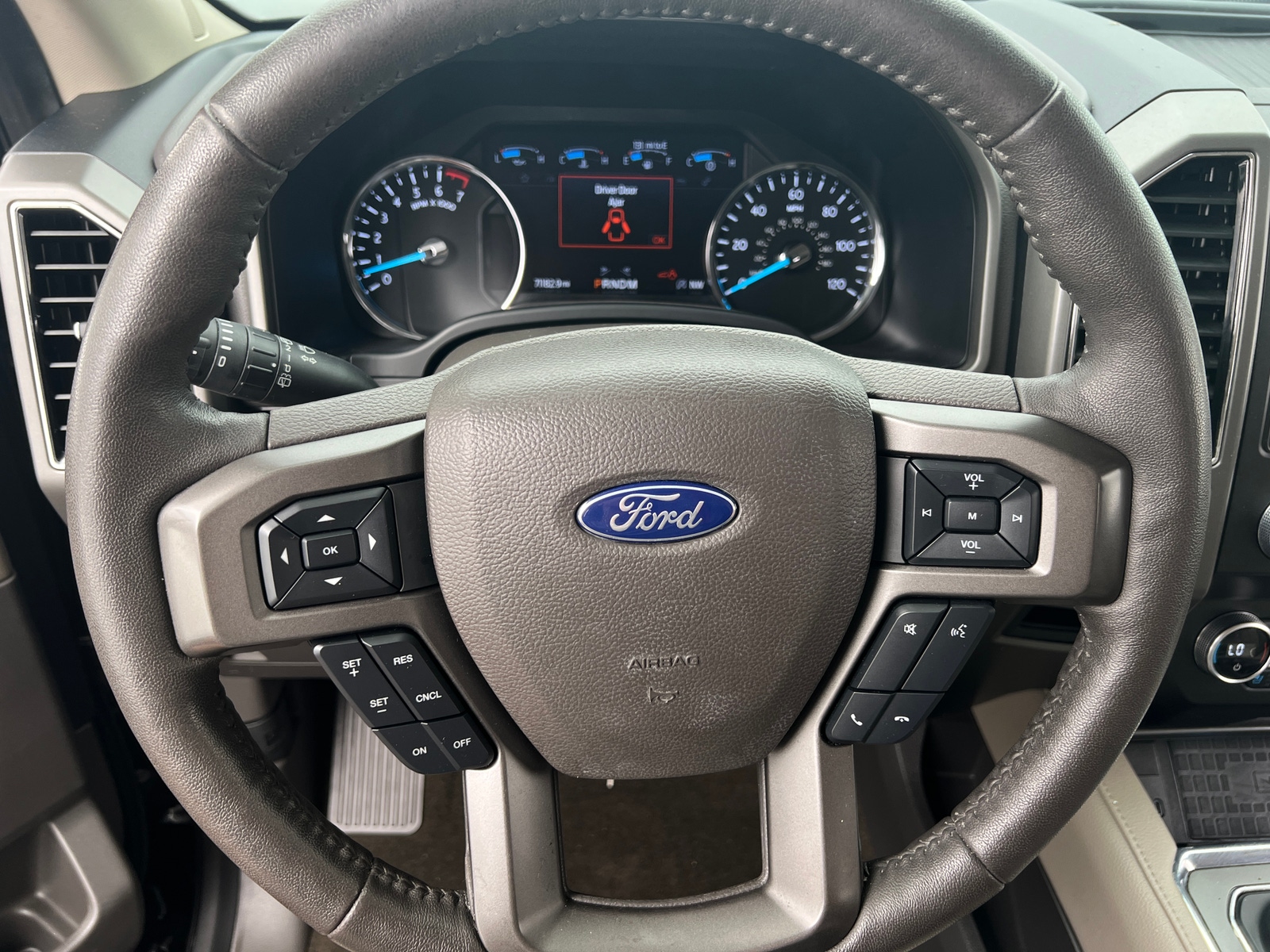 Thumbnail: 2020 Ford Expedition - 4