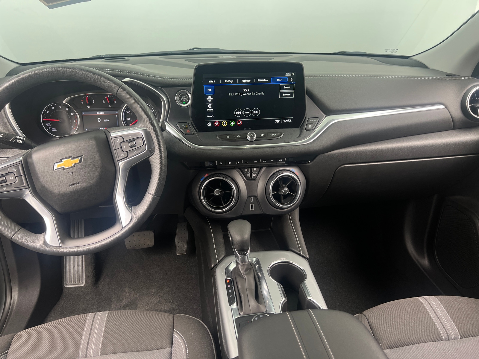Thumbnail: 2023 Chevrolet Blazer - 3