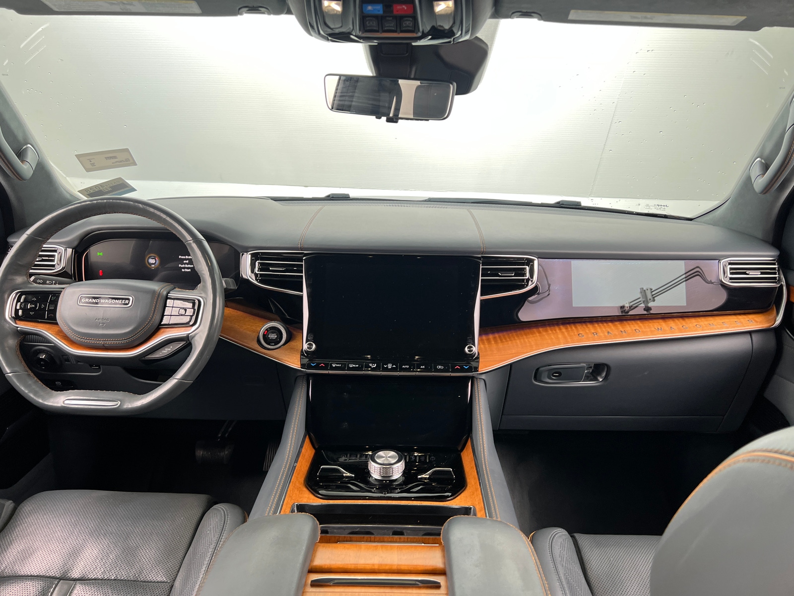 Thumbnail: 2022 Jeep Grand Wagoneer - 2
