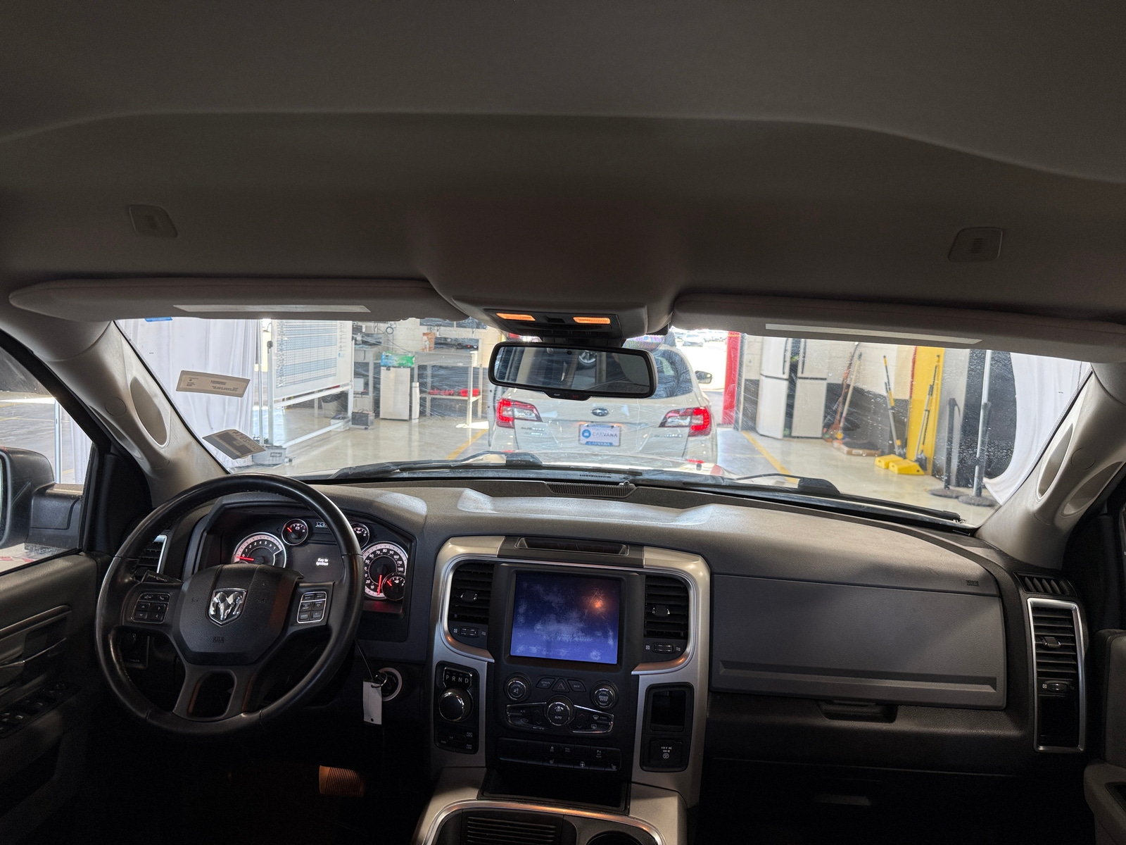 Thumbnail: 2020 RAM 1500 Classic - 3