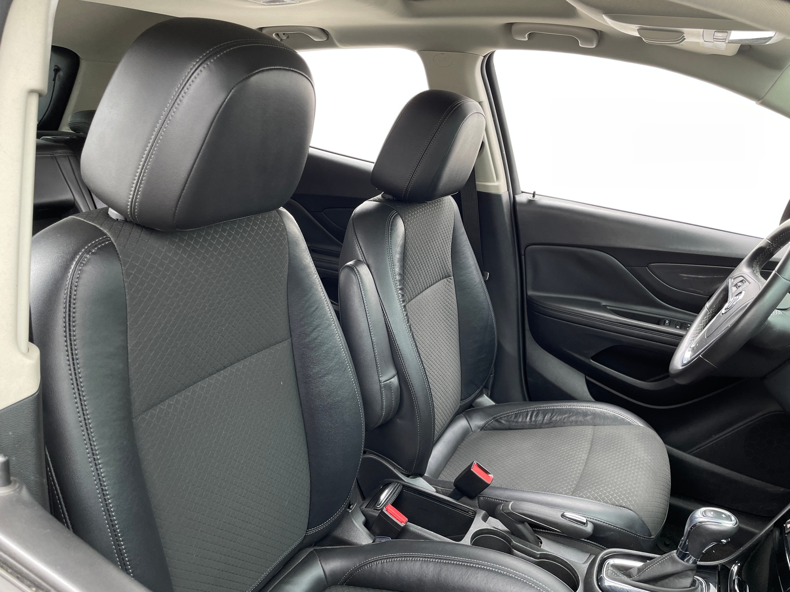 Thumbnail: 2017 Buick Encore - 2