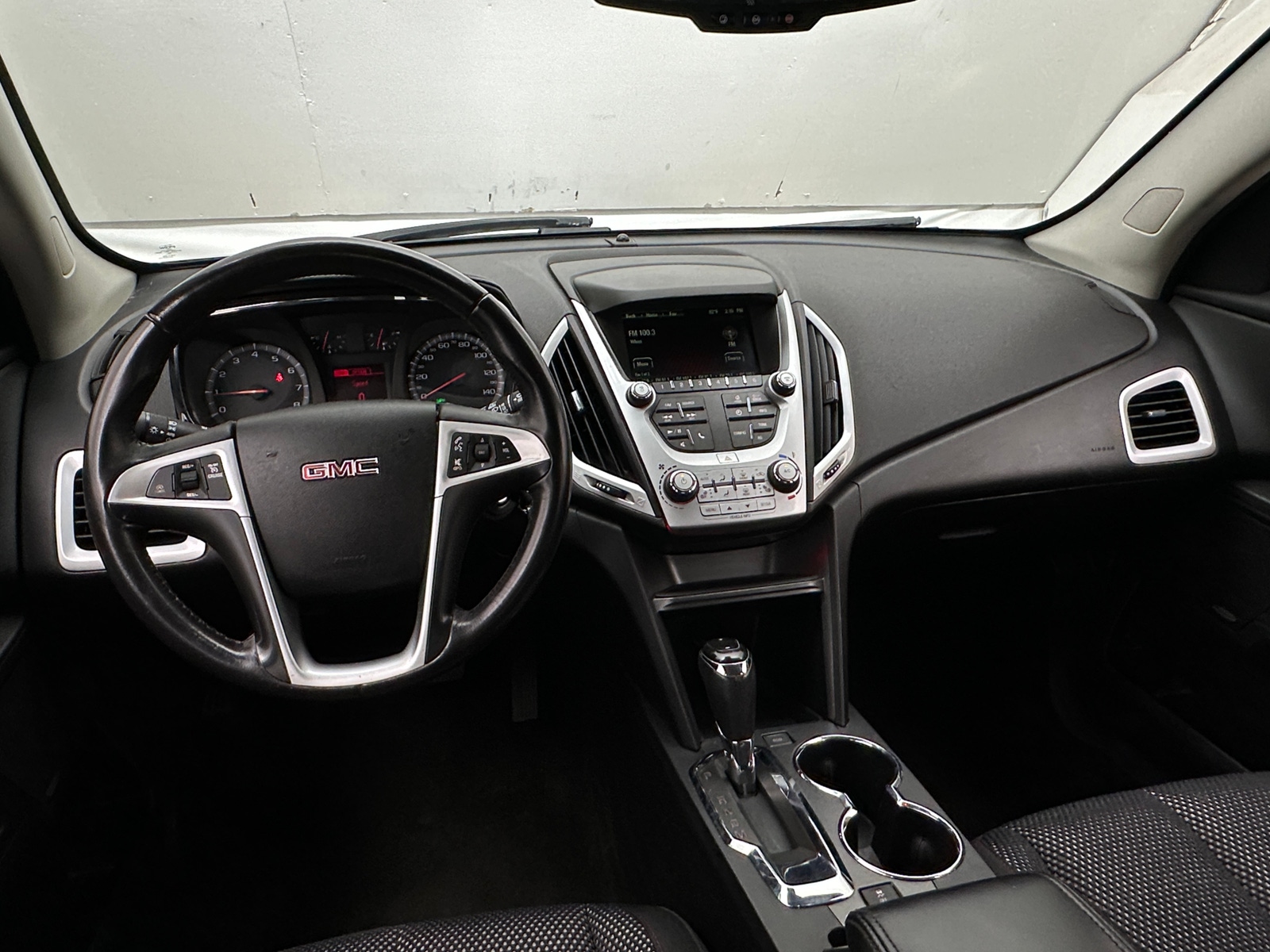 Thumbnail: 2017 GMC Terrain - 3