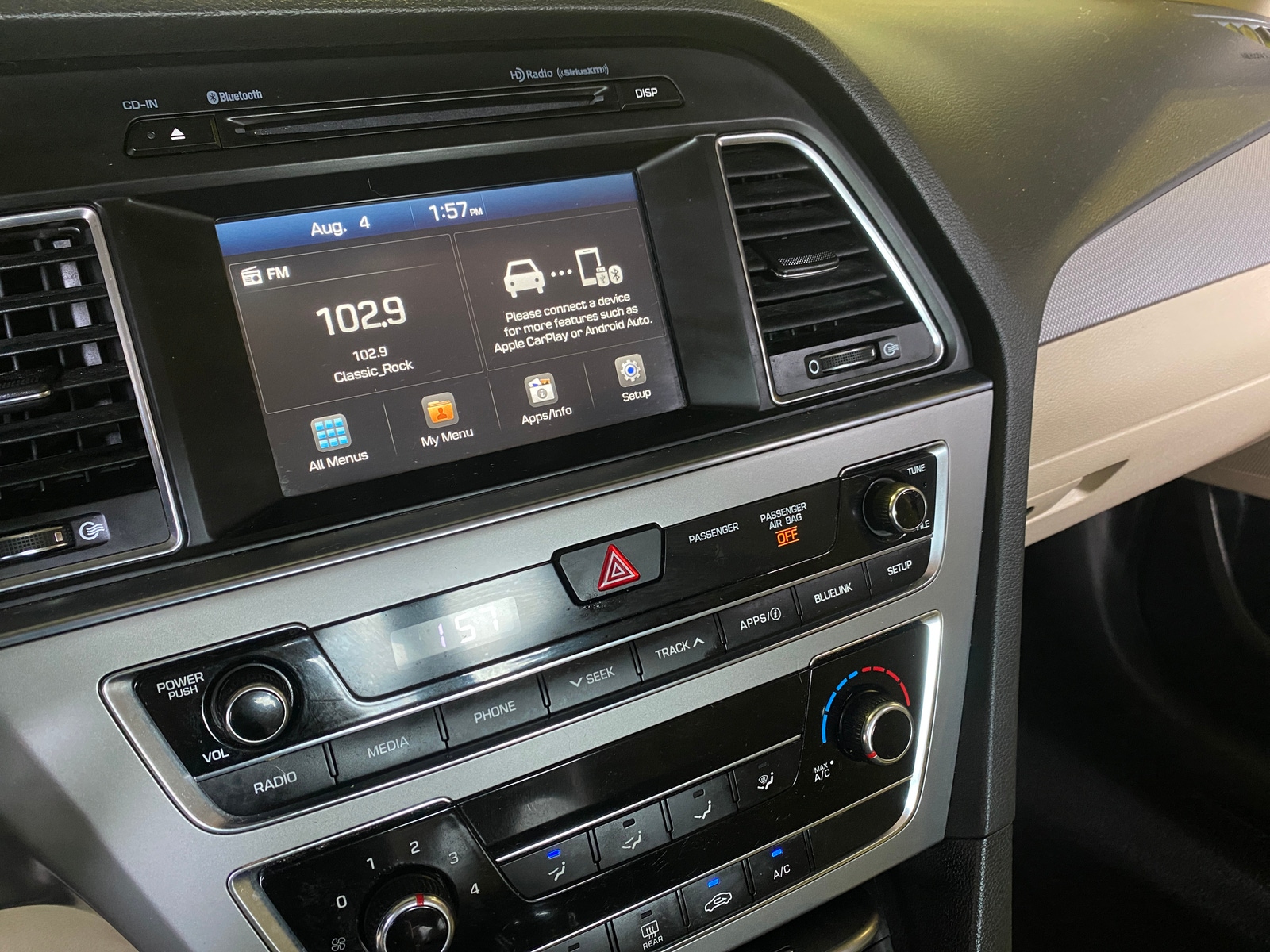 Thumbnail: 2017 Hyundai Sonata - 4