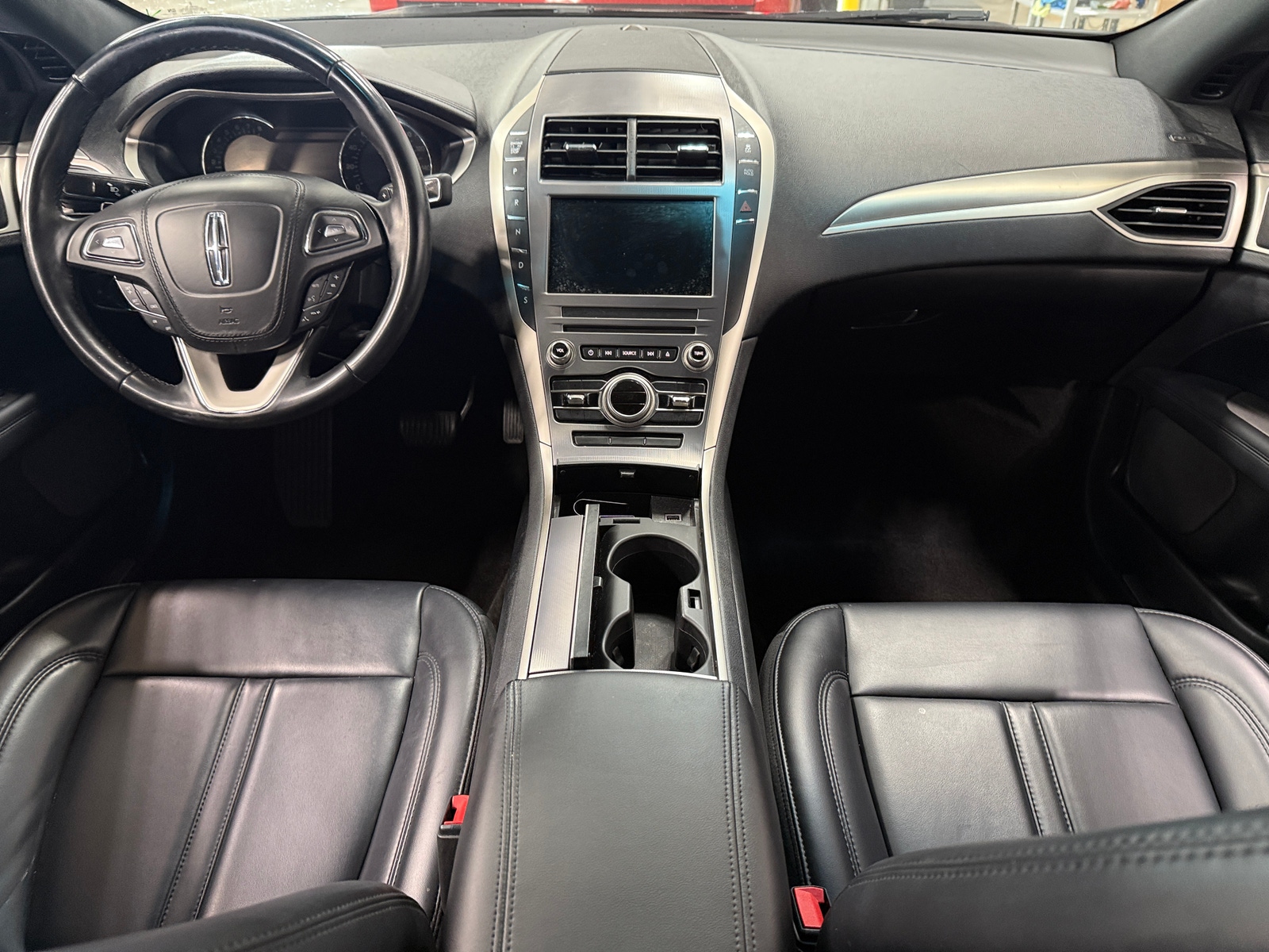 Thumbnail: 2017 Lincoln MKZ - 2