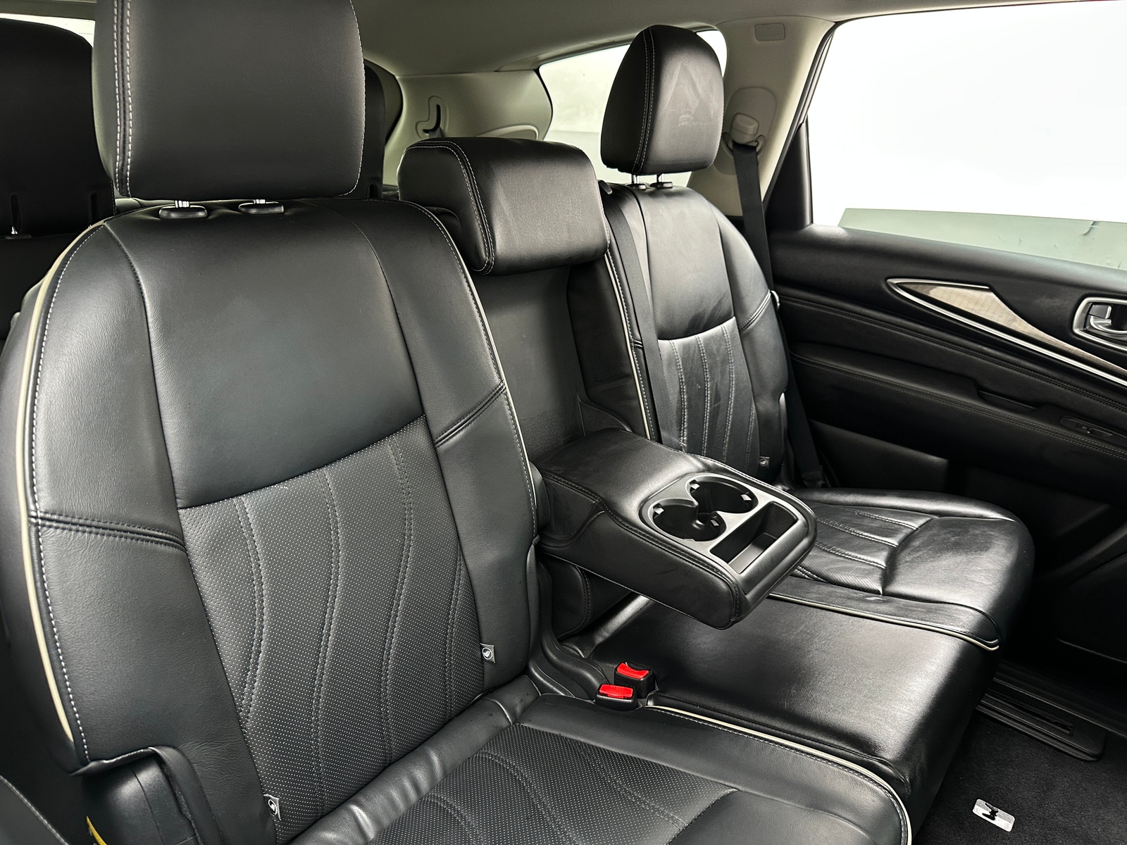 Thumbnail: 2017 INFINITI QX60 - 5