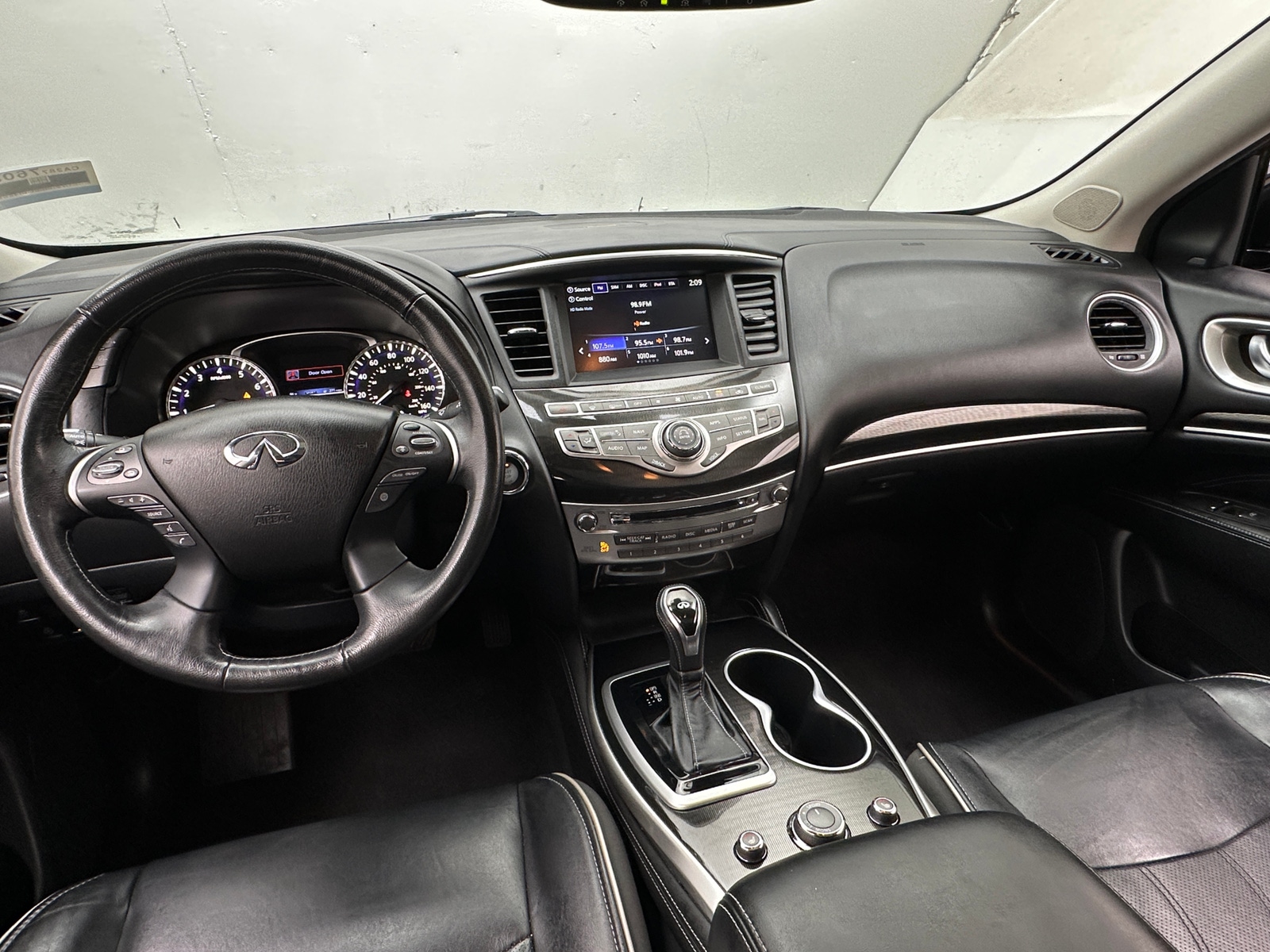 Thumbnail: 2017 INFINITI QX60 - 2