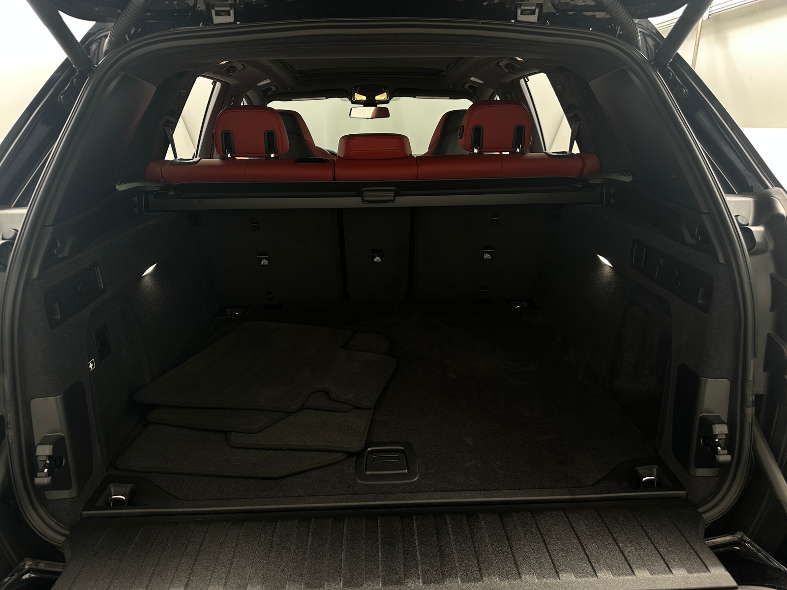 Thumbnail: 2023 BMW X5 - 6