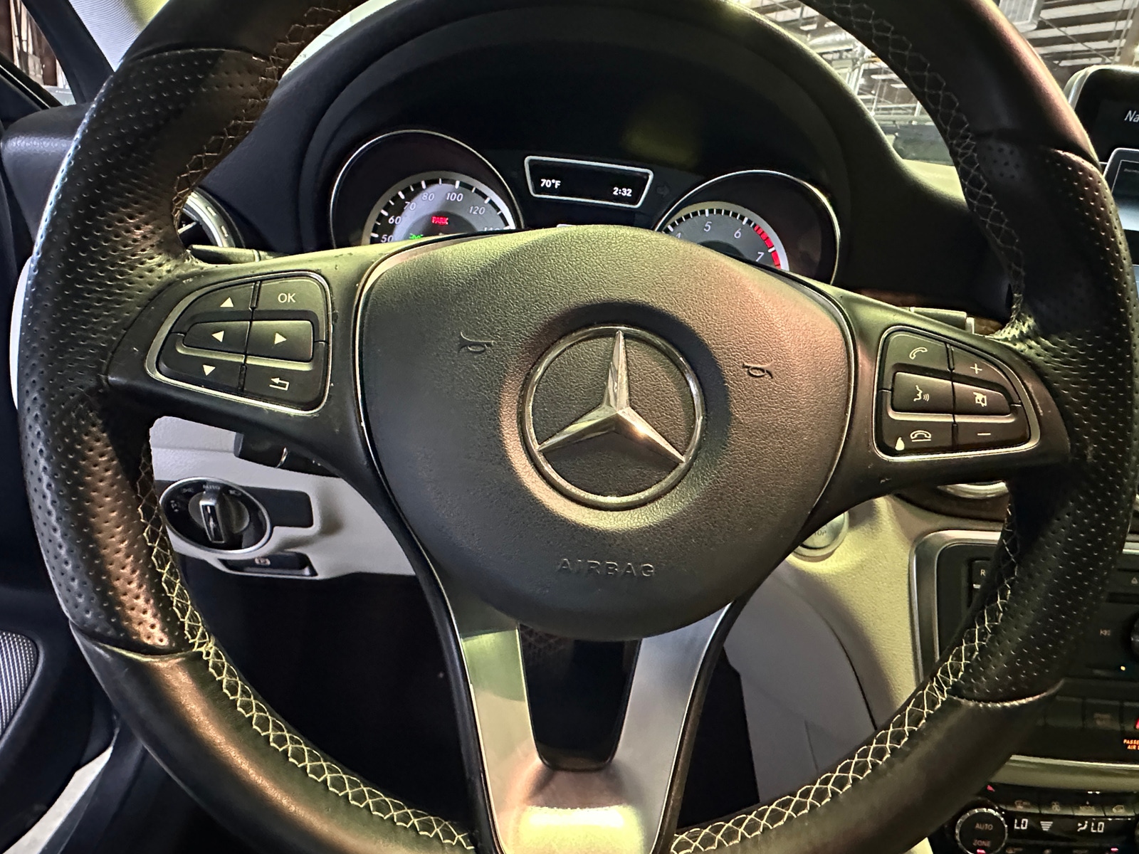 Thumbnail: 2016 Mercedes-Benz GLA - 4