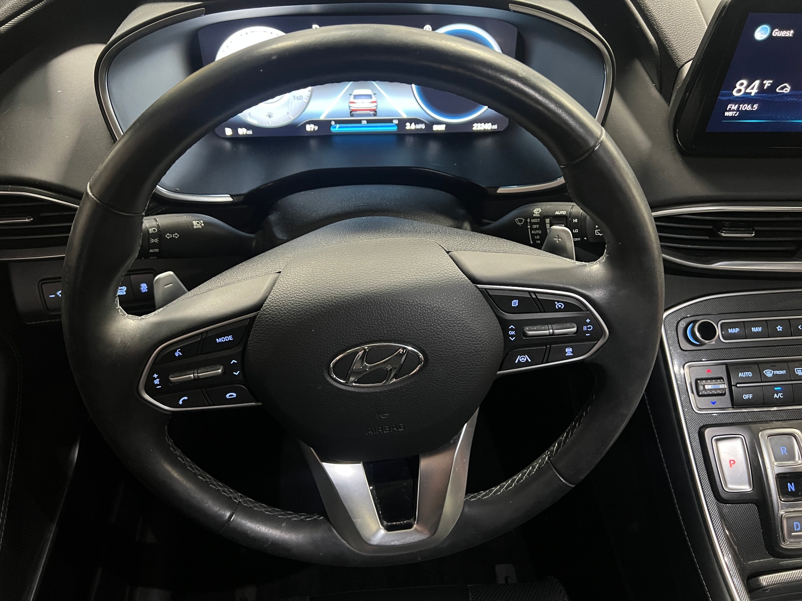 Thumbnail: 2022 Hyundai Santa Fe - 4