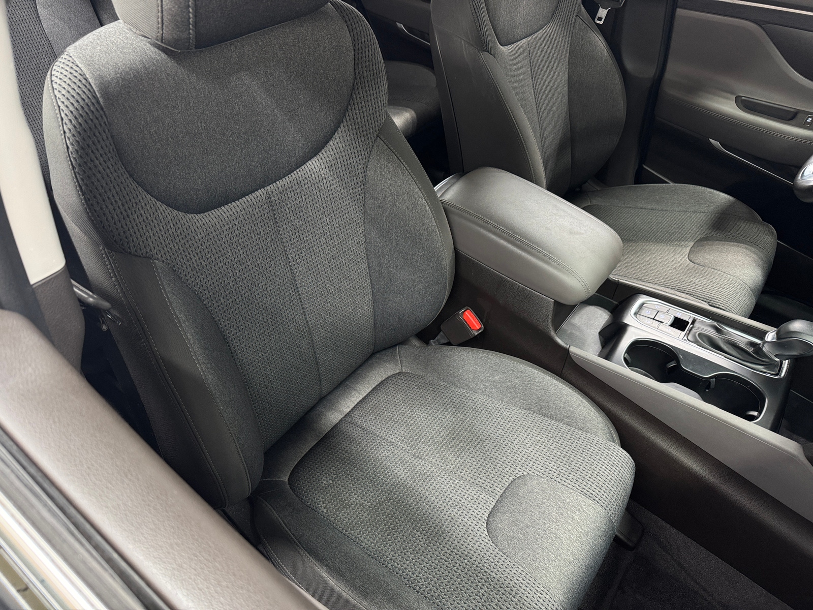Thumbnail: 2019 Hyundai Santa Fe - 2