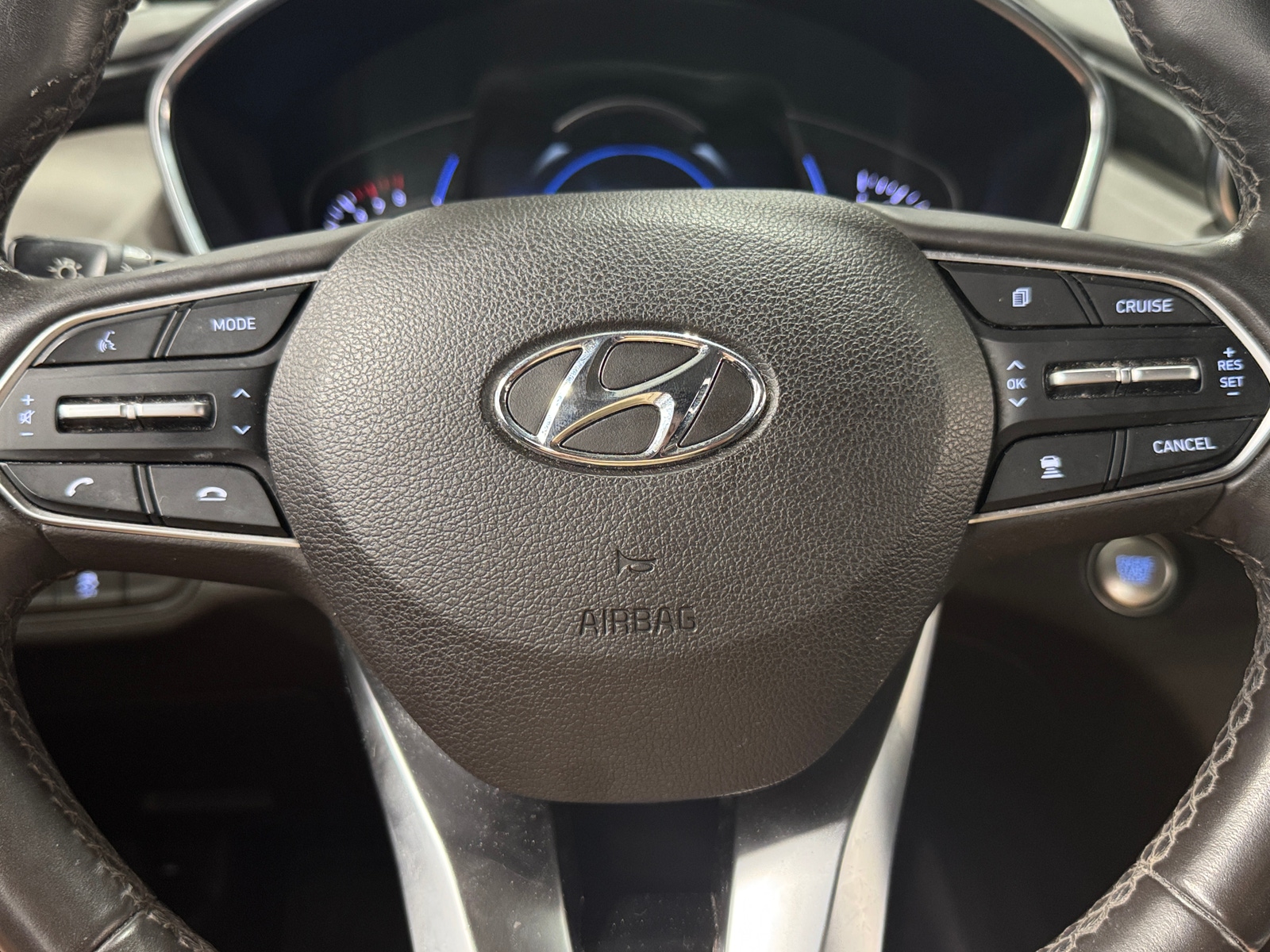 Thumbnail: 2019 Hyundai Santa Fe - 5